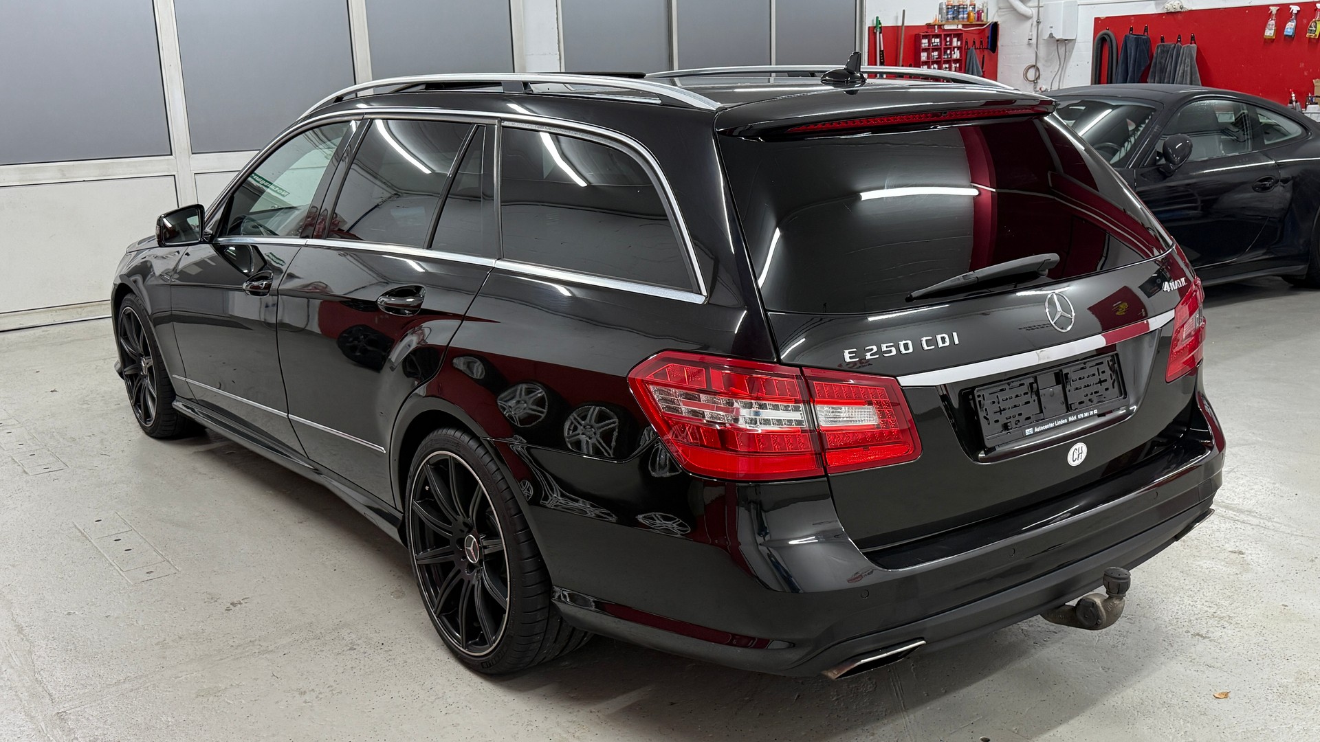 MERCEDES-BENZ E 250 CDI BlueEff. Avantgarde 4Matic 7G-Tronic, AMG- Line, AHK 2100kg., 8 fach berädert, Pan.dach., Leder, NAVI, BT, Tel u.v.m-image-14