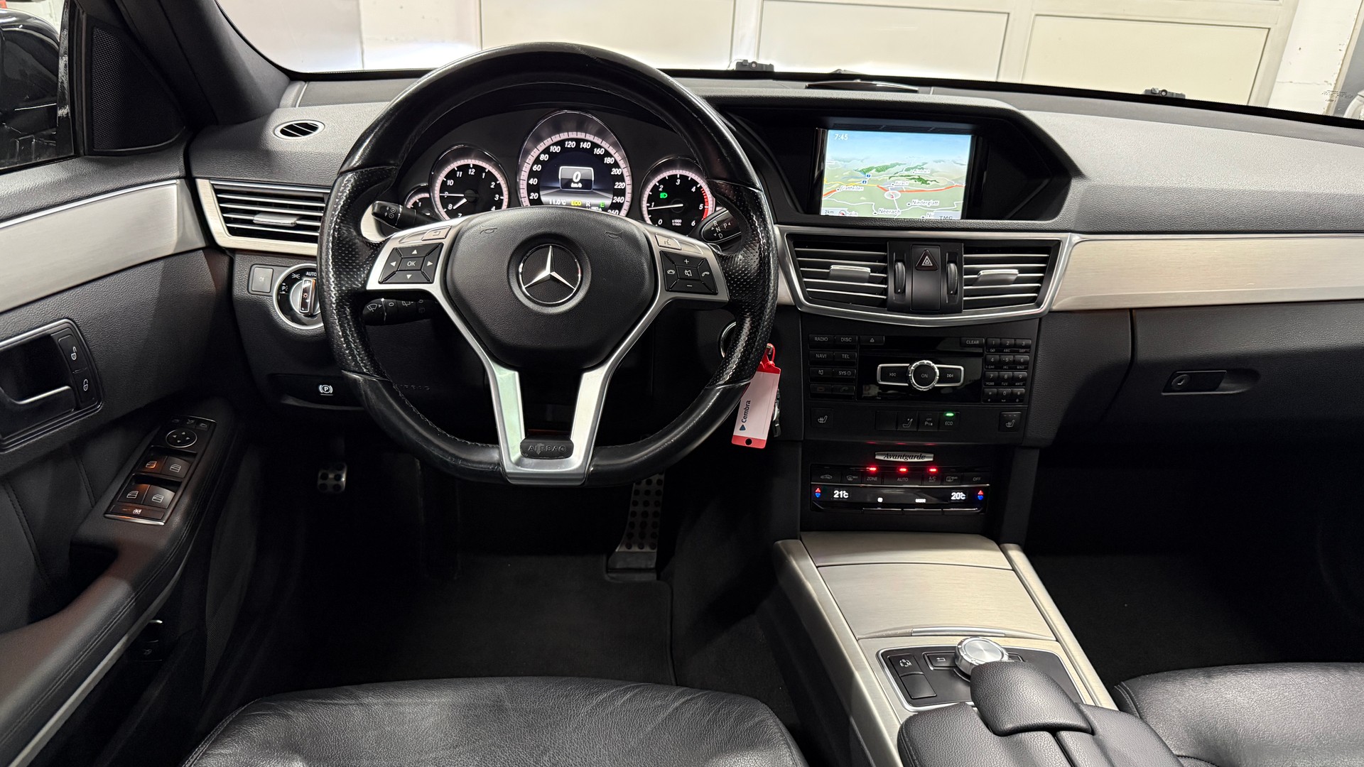 MERCEDES-BENZ E 250 CDI BlueEff. Avantgarde 4Matic 7G-Tronic, AMG- Line, AHK 2100kg., 8 fach berädert, Pan.dach., Leder, NAVI, BT, Tel u.v.m-image-12