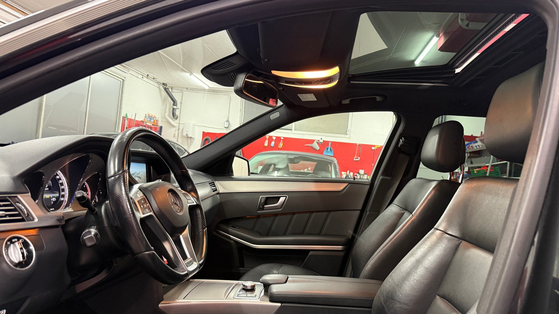 MERCEDES-BENZ E 250 CDI BlueEff. Avantgarde 4Matic 7G-Tronic, AMG- Line, AHK 2100kg., 8 fach berädert, Pan.dach., Leder, NAVI, BT, Tel u.v.m-image-5