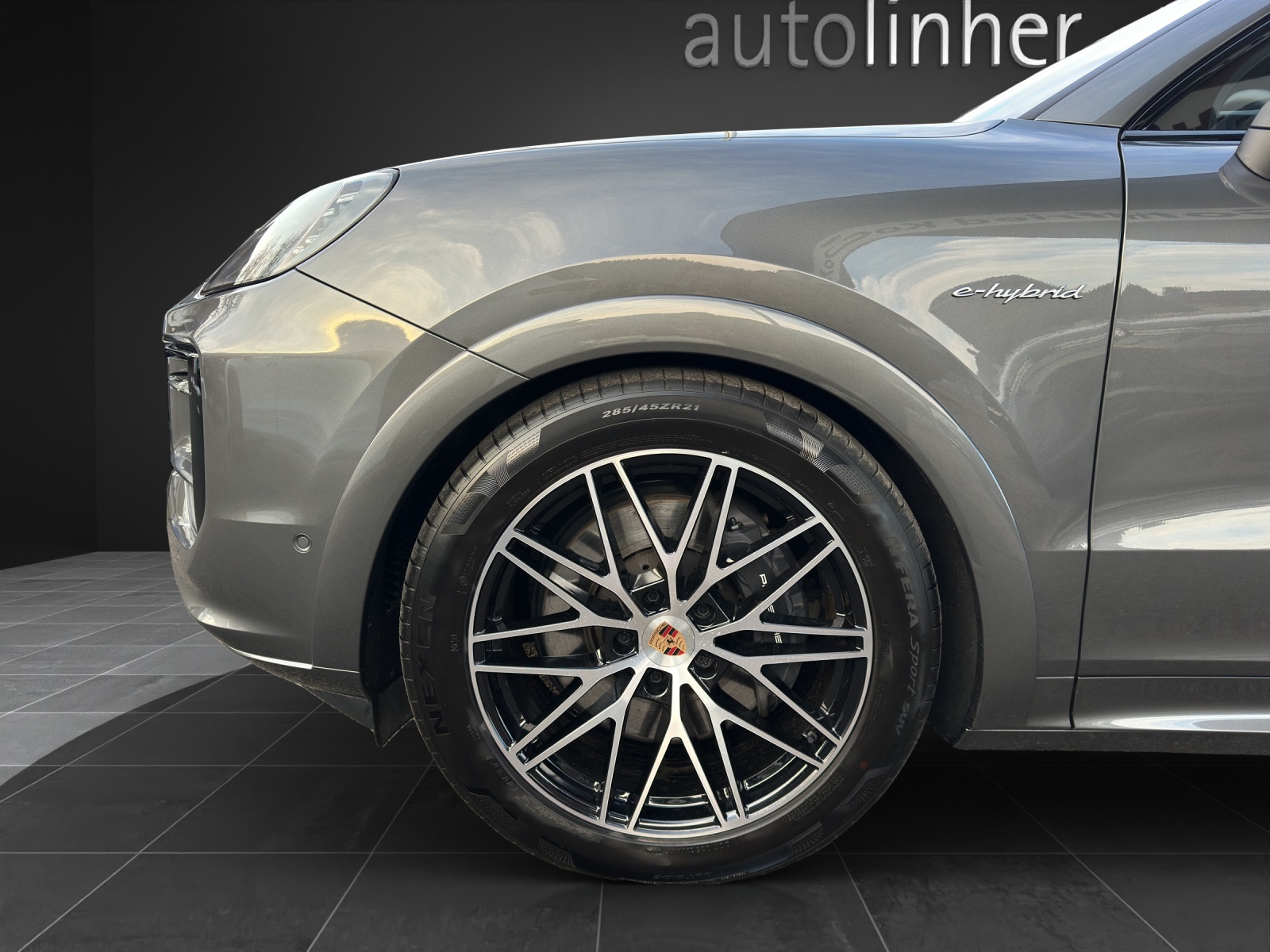 PORSCHE Cayenne Coupé E-Hybrid Tiptronic-image-13