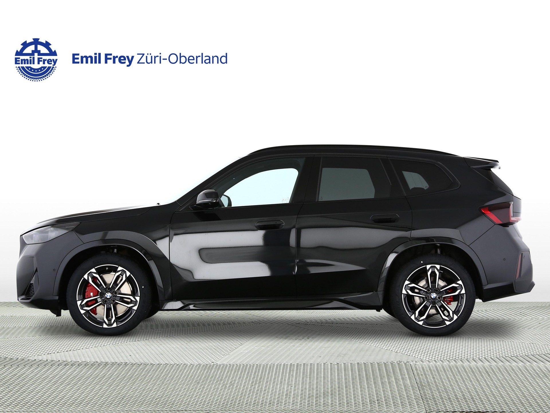 BMW X1 20d xDrive-image-1