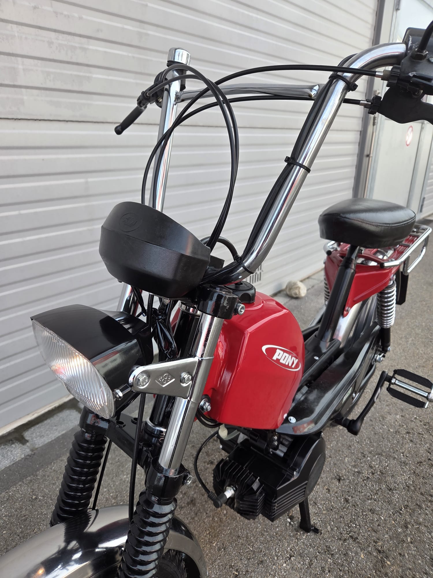 PONY GTX 521 6V-image-4