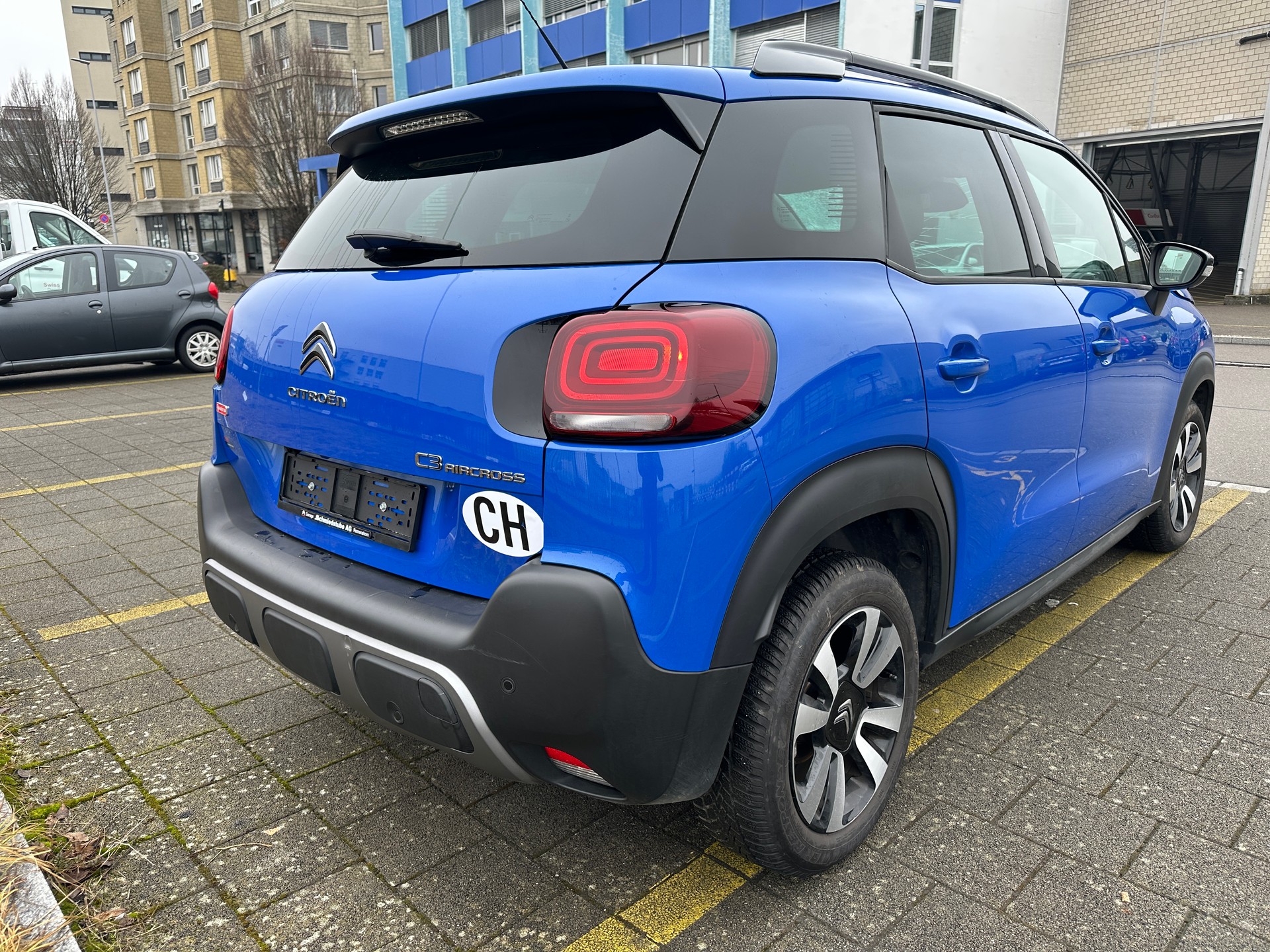 CITROEN C3 Aircross 1.2i PureTech Swiss Edition+ EAT6-image-3