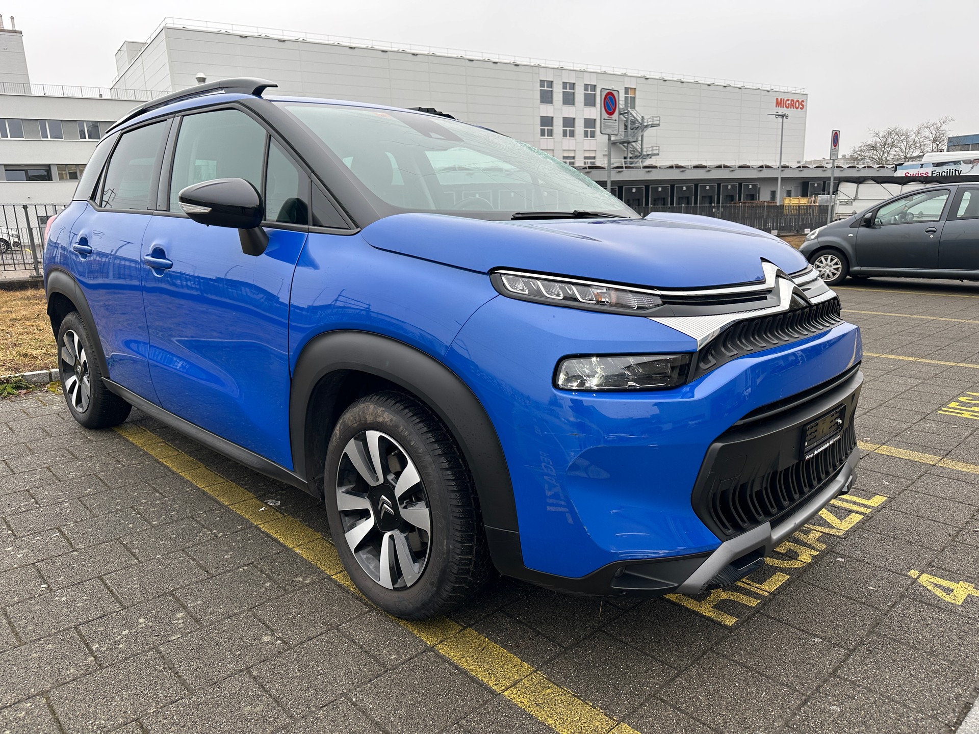 CITROEN C3 Aircross 1.2i PureTech Swiss Edition+ EAT6-image-1