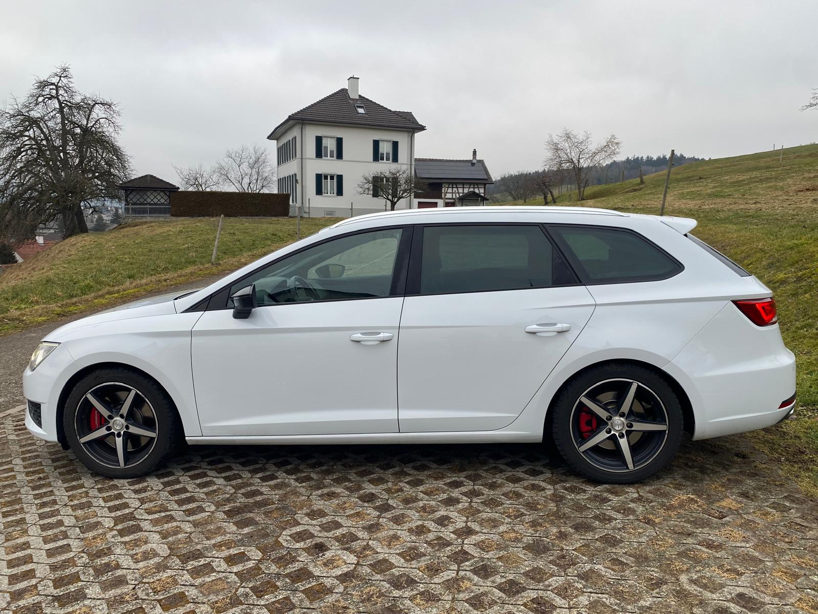 SEAT Leon ST 2.0 TSI Cupra 280 DSG-image-3