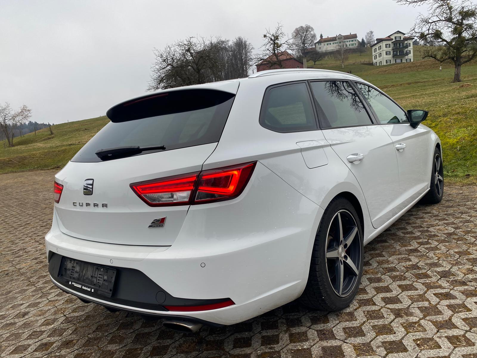 SEAT Leon ST 2.0 TSI Cupra 280 DSG-image-5