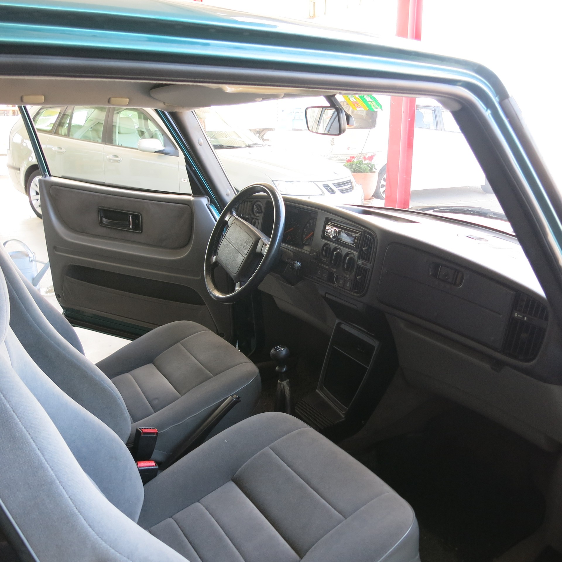 SAAB 900 2.0 2,0S Sport Aero-image-5
