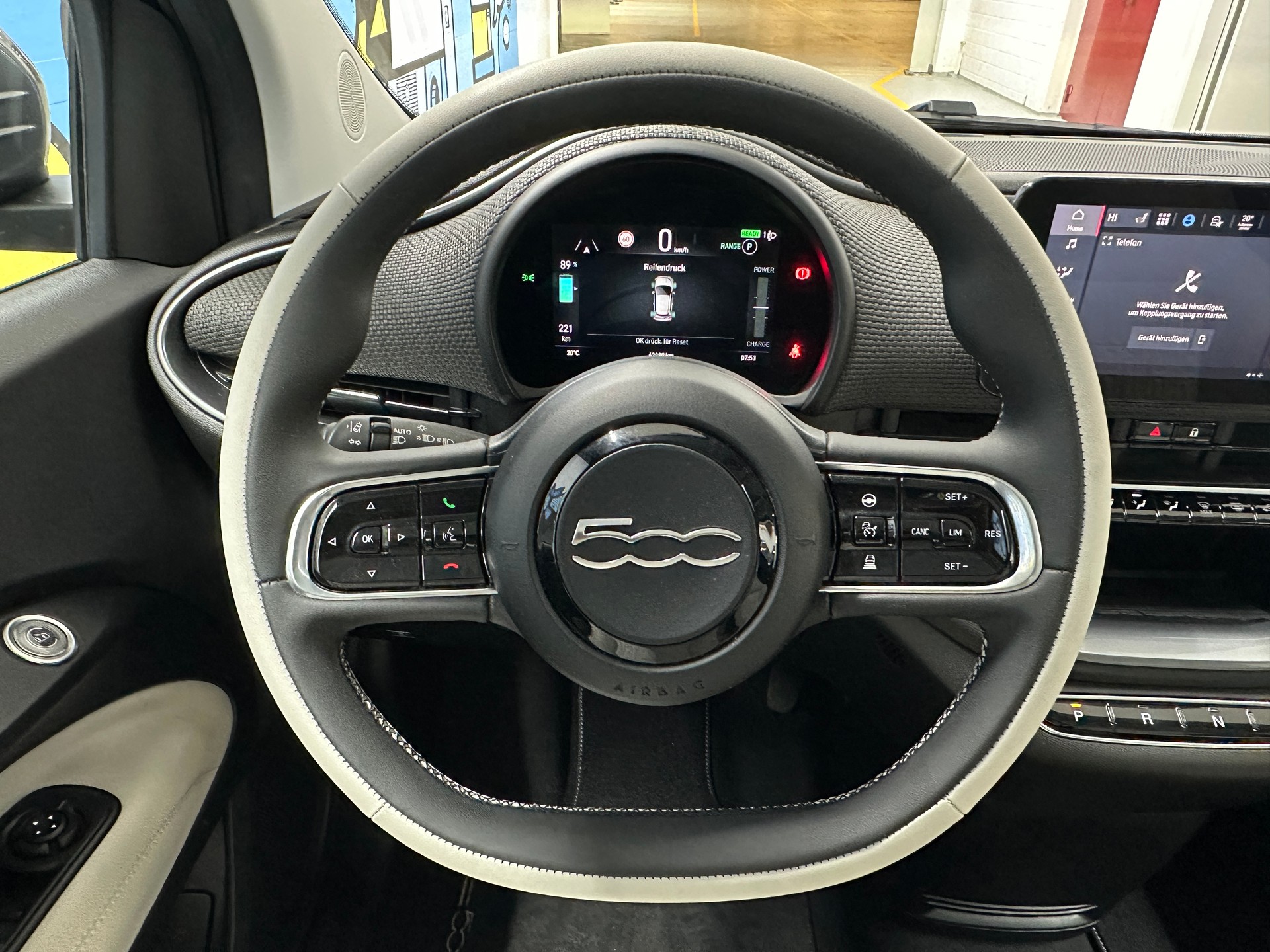 FIAT 500 electric 87 kW La Prima-image-10