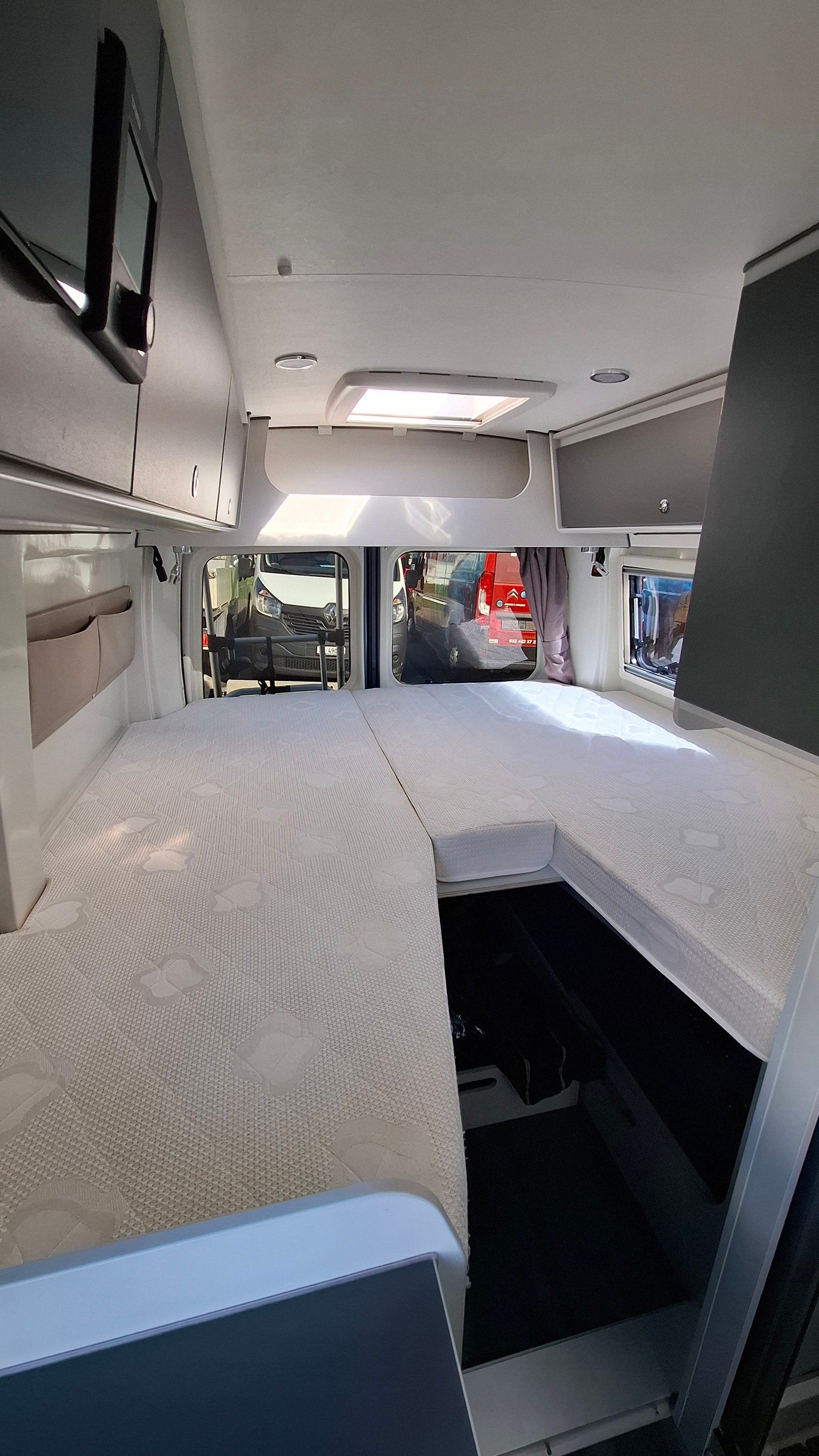 AHORN Van 620-image-7