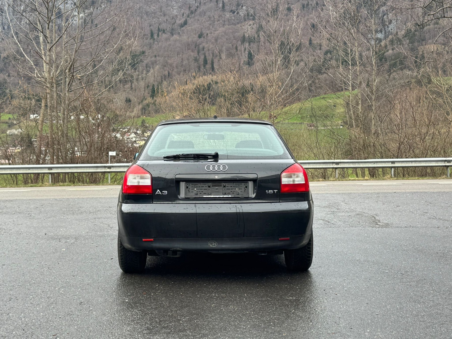 AUDI A3 1.8 T Attraction-image-13