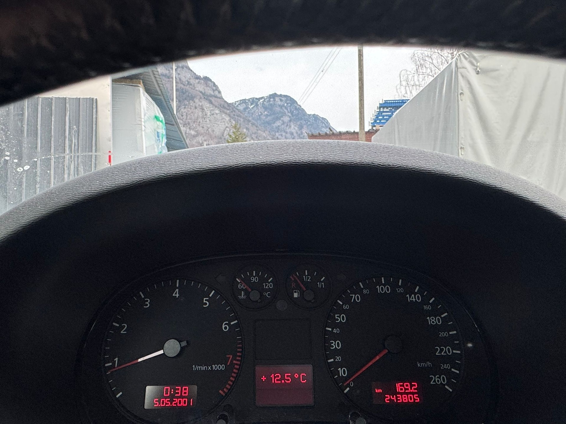 AUDI A3 1.8 T Attraction-image-3