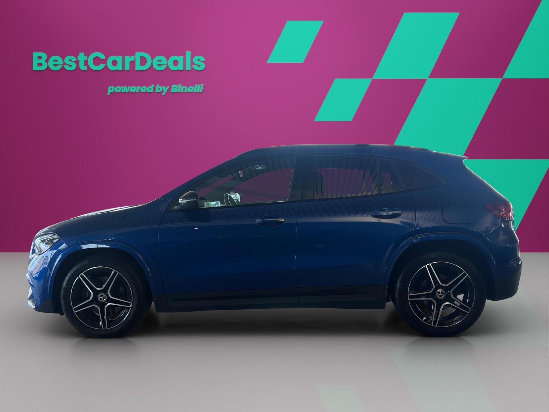 MERCEDES-BENZ GLA 200 d AMG Line-image-5