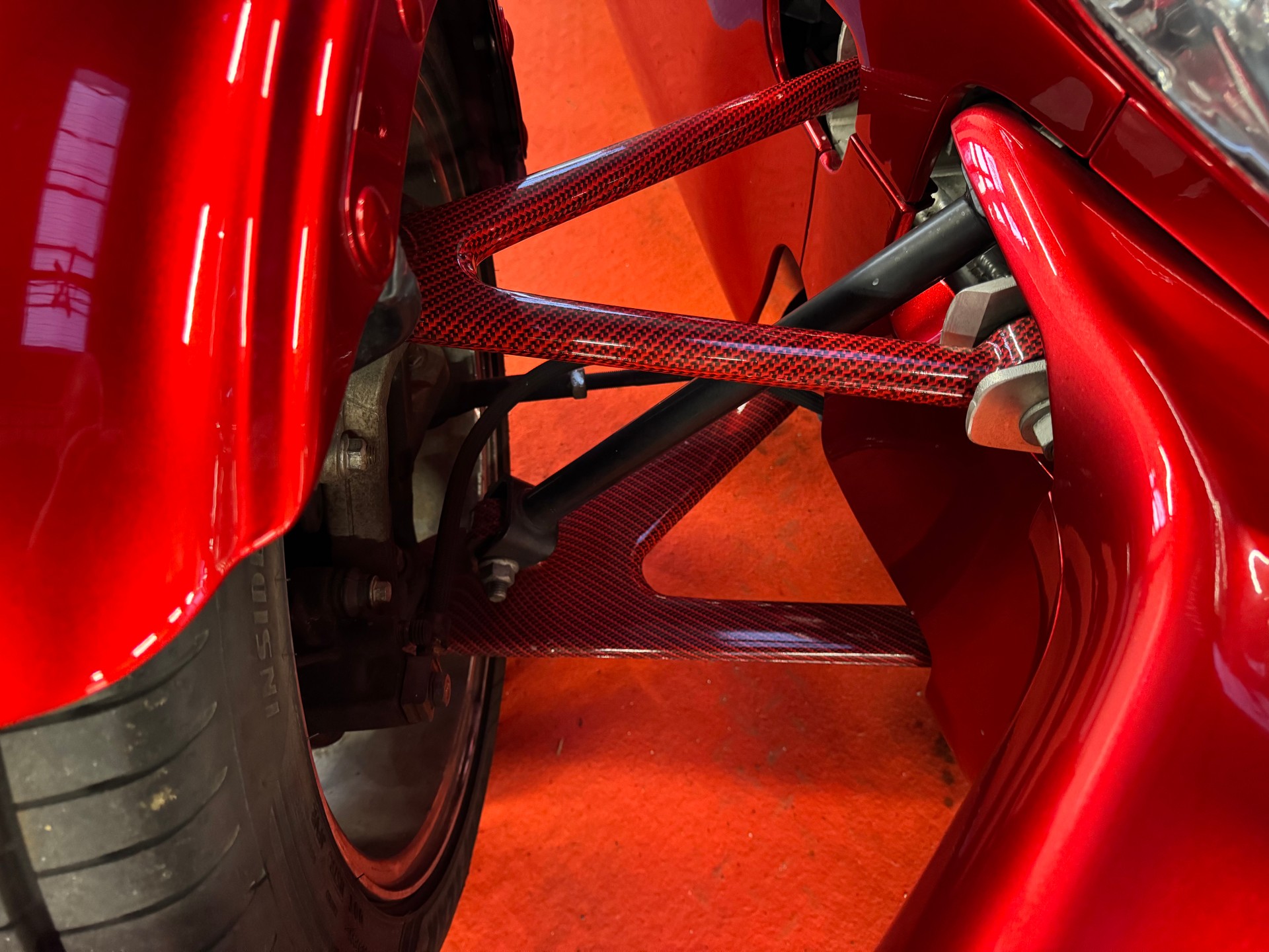 PLYMOUTH Prowler Red Dream-image-7