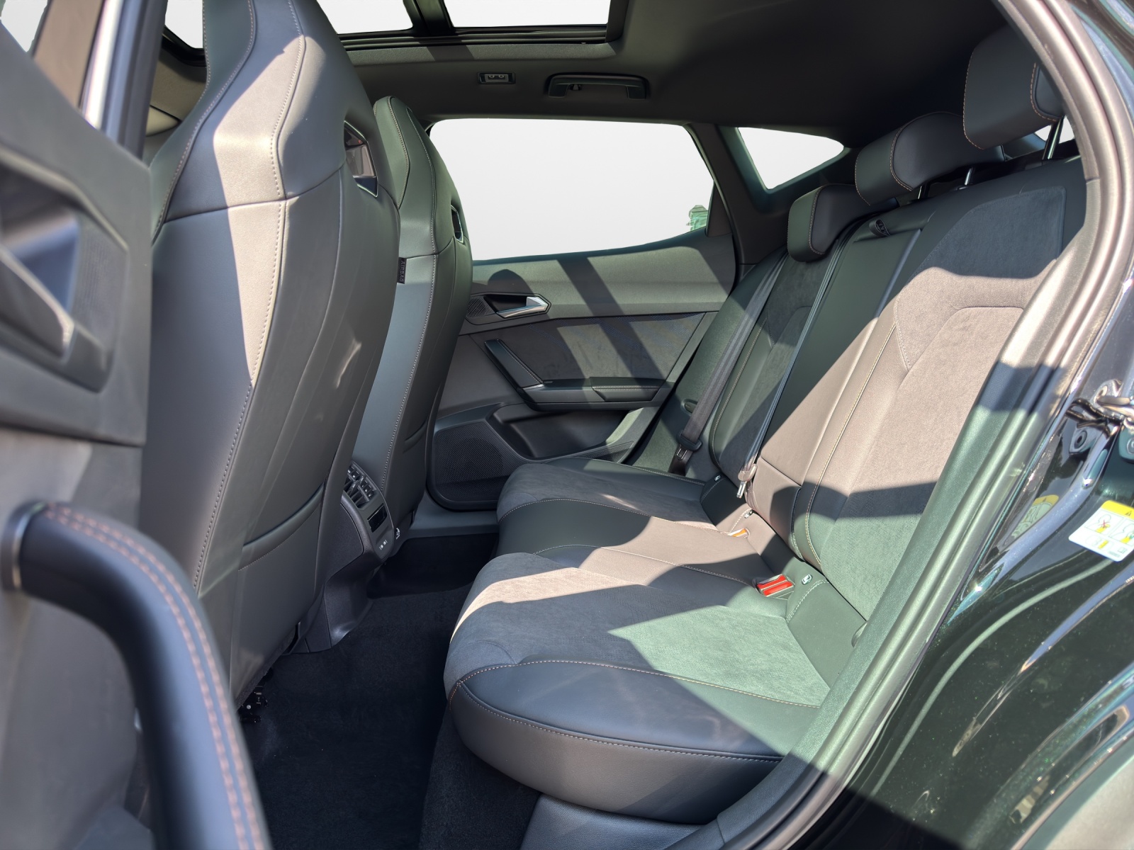 CUPRA Formentor 2.5 TSI VZ5 Prime Edition 4Drive DSG-image-5