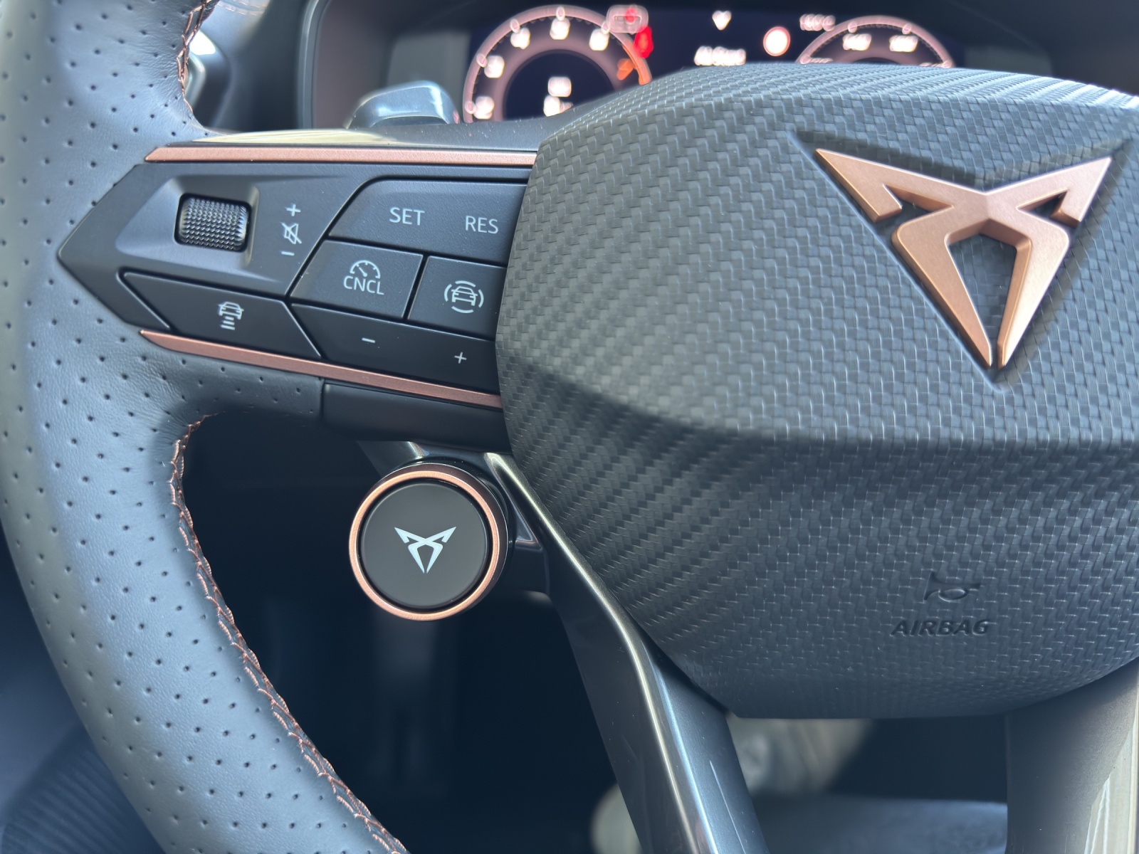 CUPRA Formentor 2.5 TSI VZ5 Prime Edition 4Drive DSG-image-8