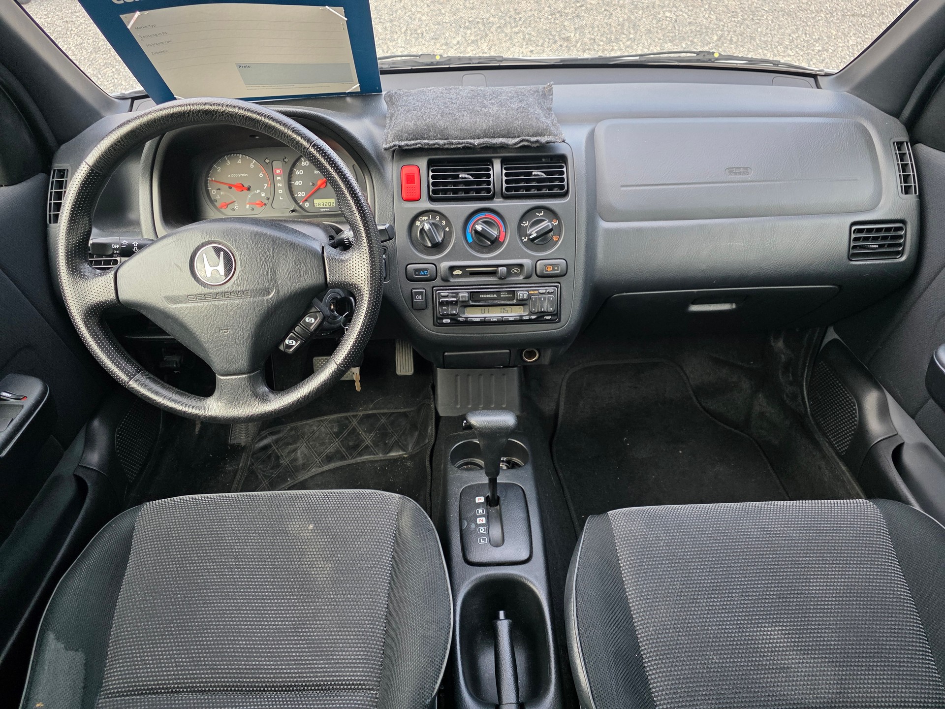 HONDA Logo 1.3i LS-image-6