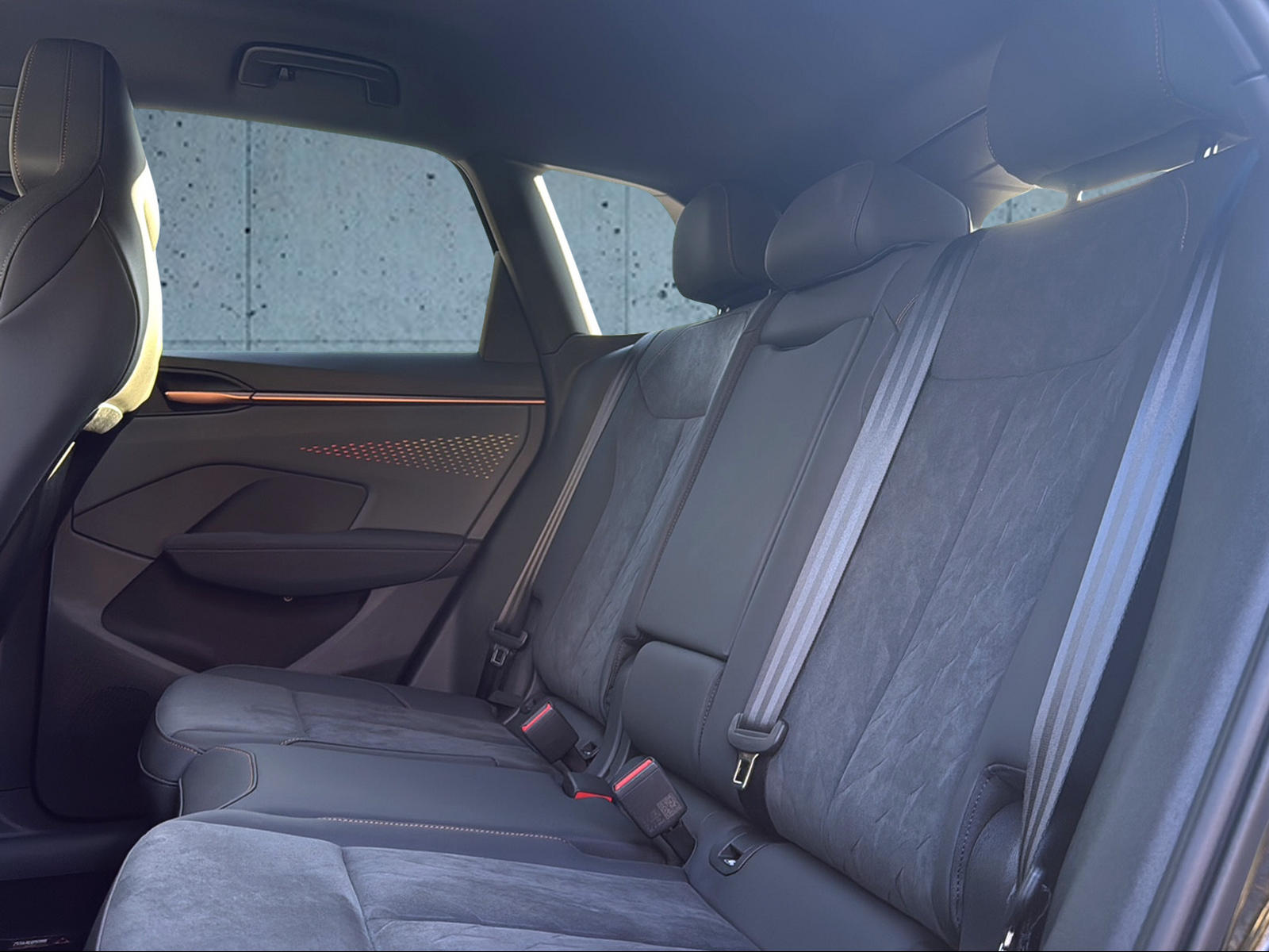 CUPRA Terramar 1.5 eHybrid DSG VZ-image-11