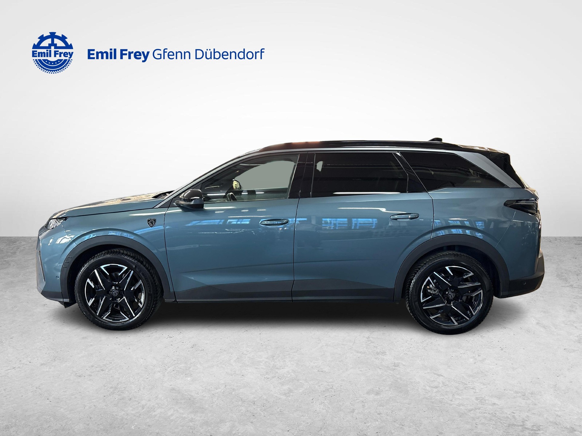 PEUGEOT 5008 1.2 Hybrid GT-image-1
