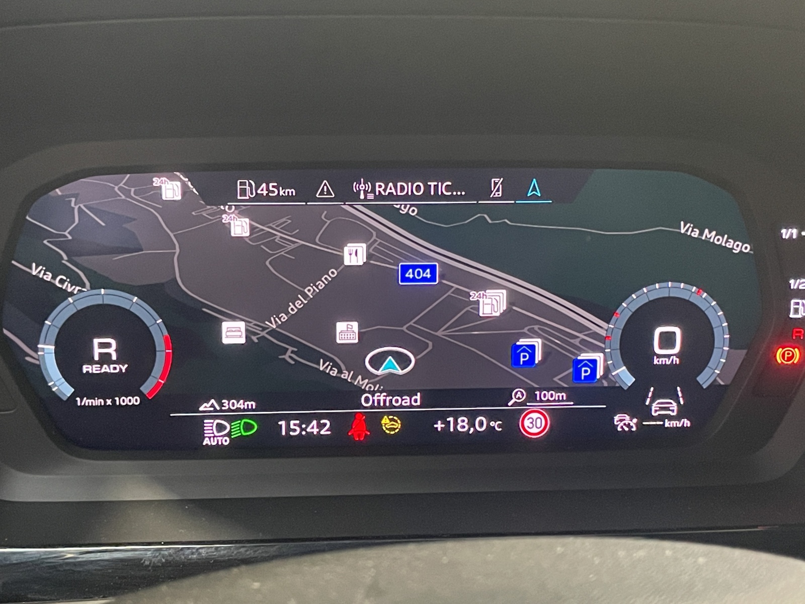 AUDI A3 Sportback 35 TFSI Attraction S-tronic-image-15
