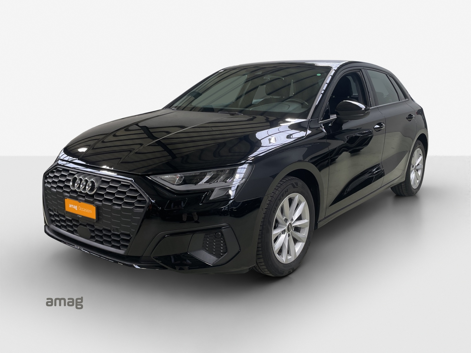 AUDI A3 Sportback 35 TFSI Attraction S-tronic-image-0