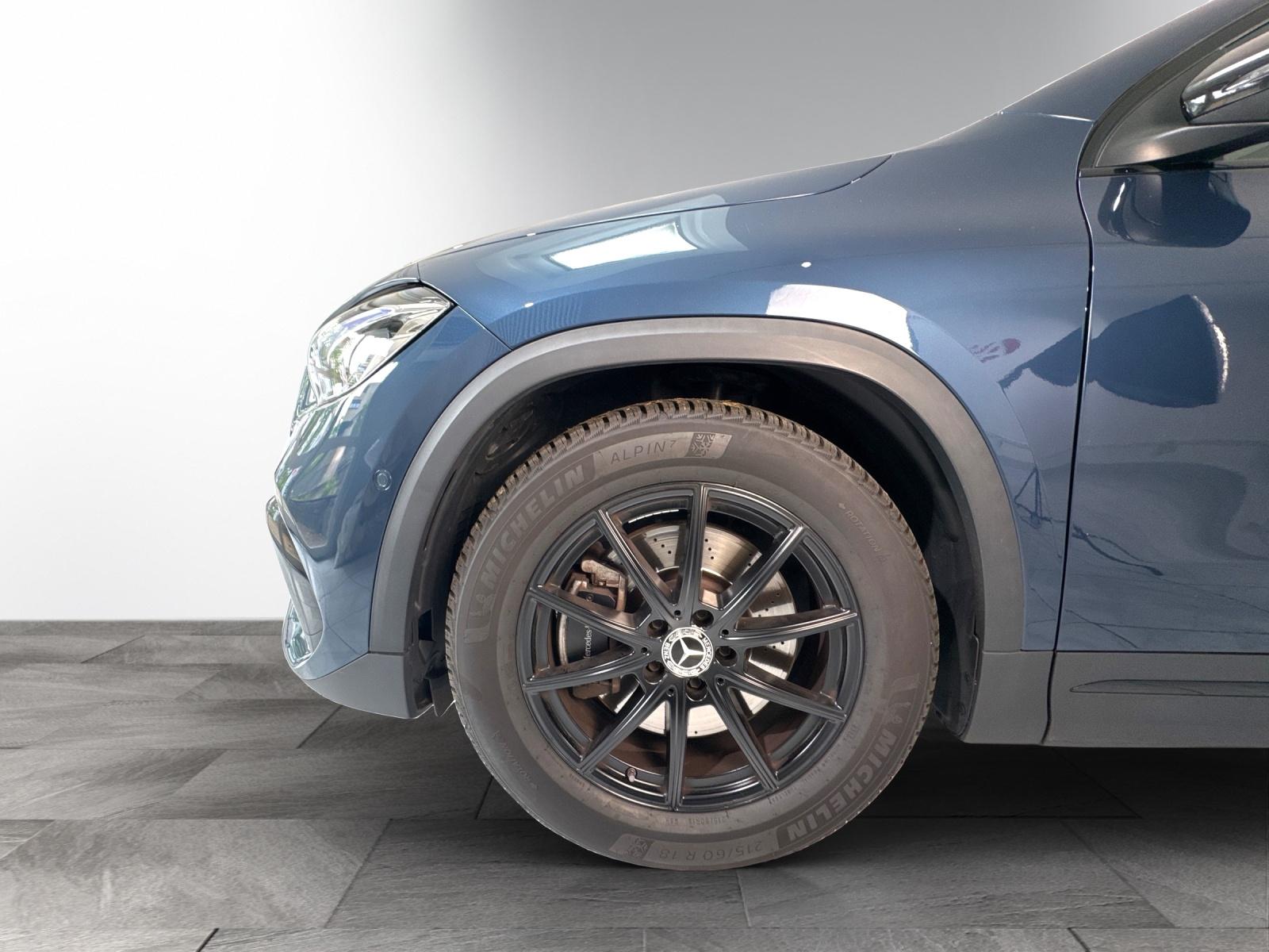 MERCEDES-BENZ GLA 250 AMG Line 4matic-image-15