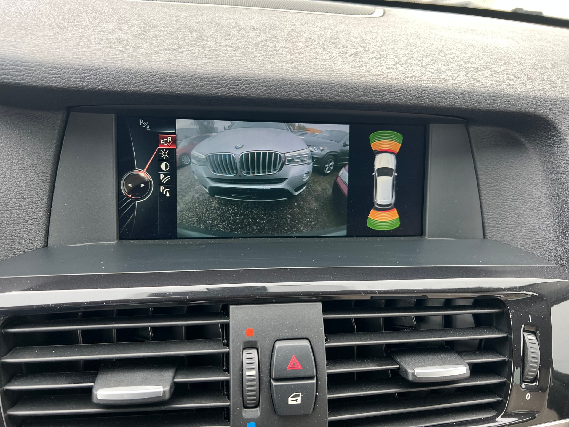 BMW X3 xDrive 20d Steptronic-image-16