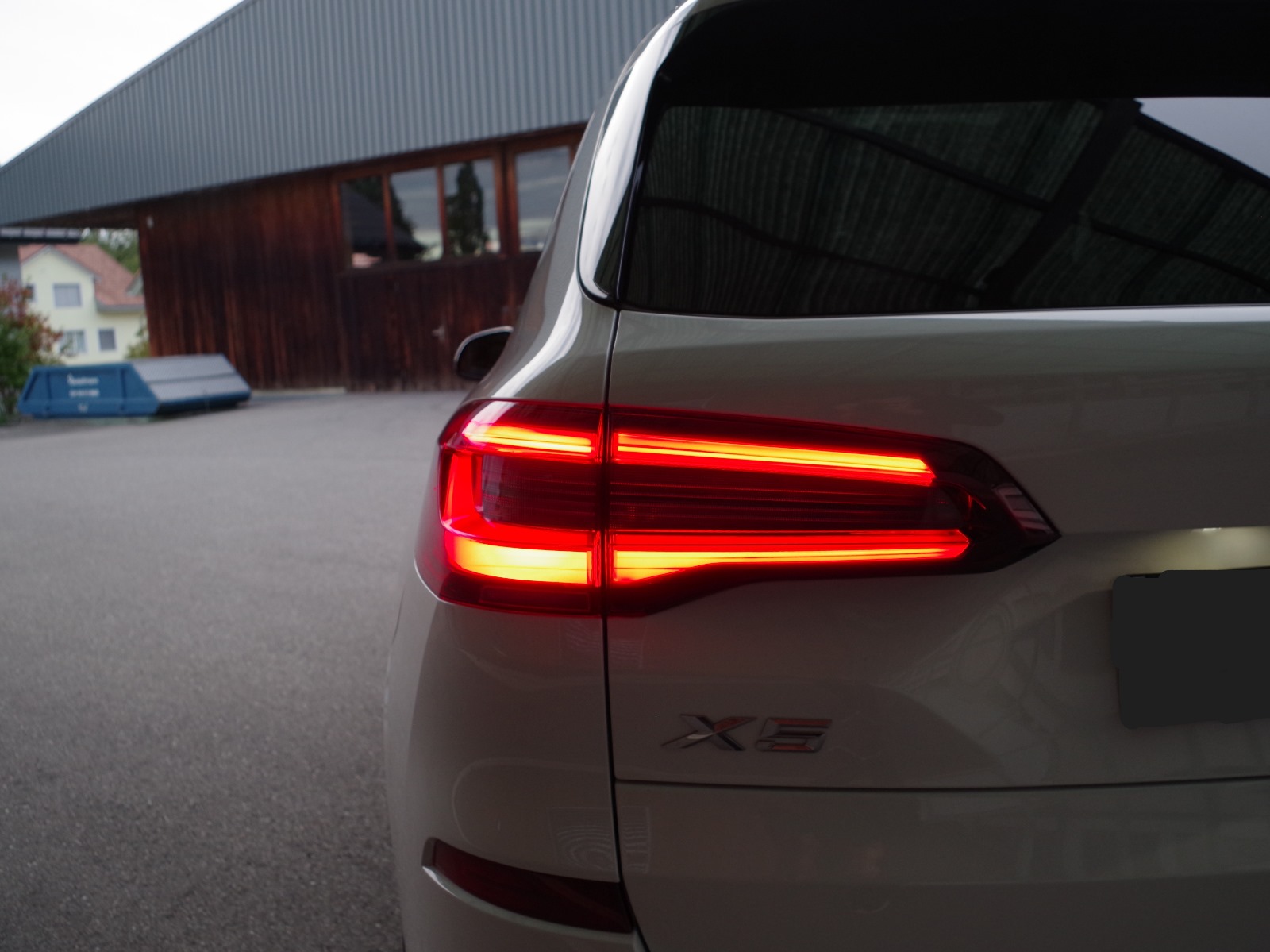 BMW X5 xDrive45e St.Moritz Limited Edition Steptronic-image-4