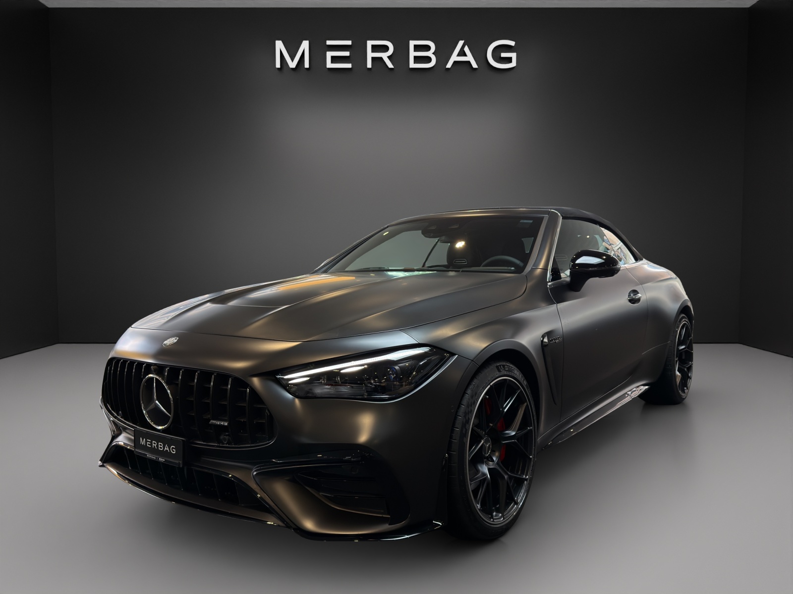 MERCEDES-BENZ CLE AMG 53 Cabrio 4Matic+ 9G-Tronic-image-6