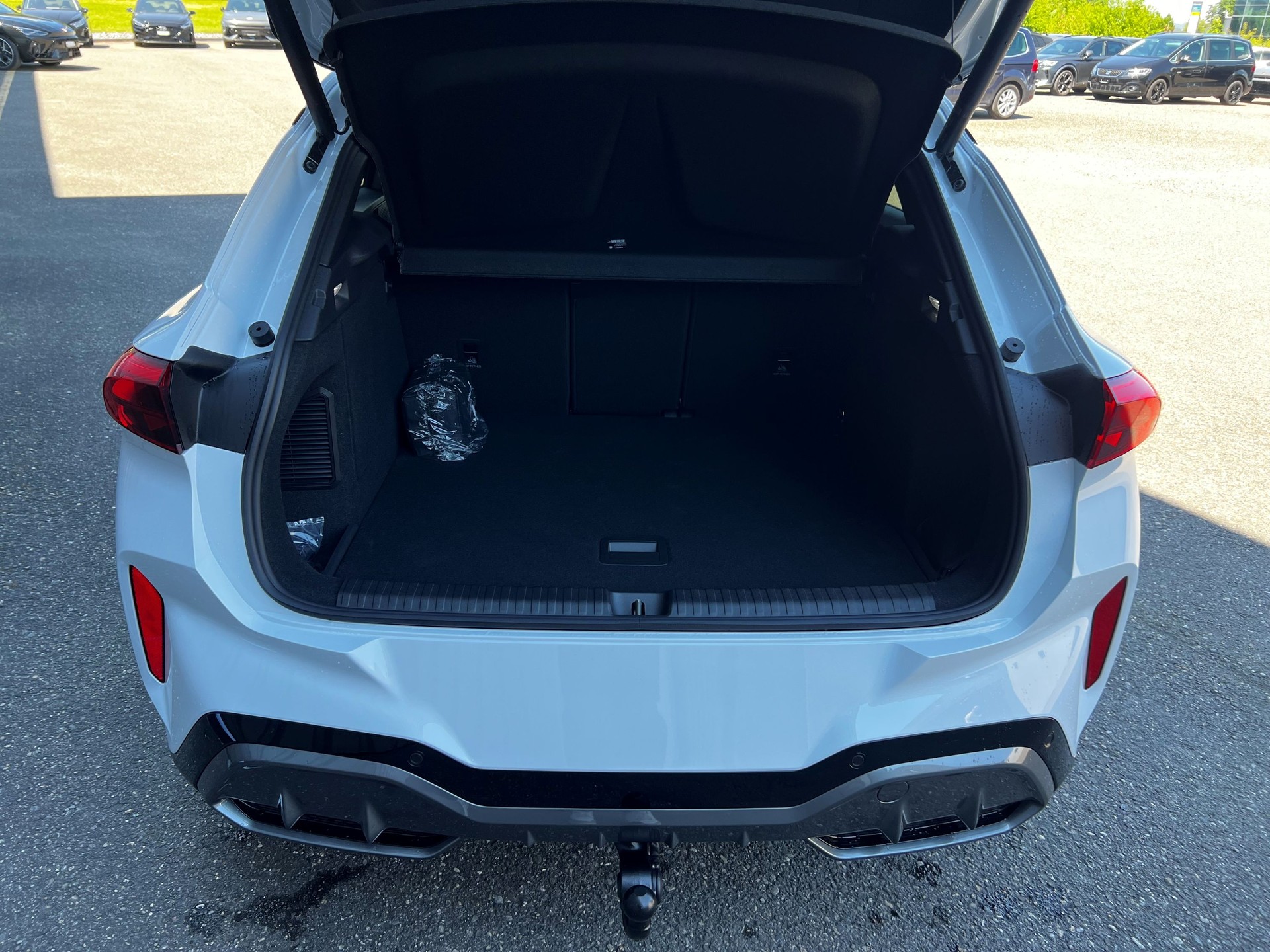 CUPRA Terramar 1.5 eHybrid Prime Edition VZ DSG-image-4