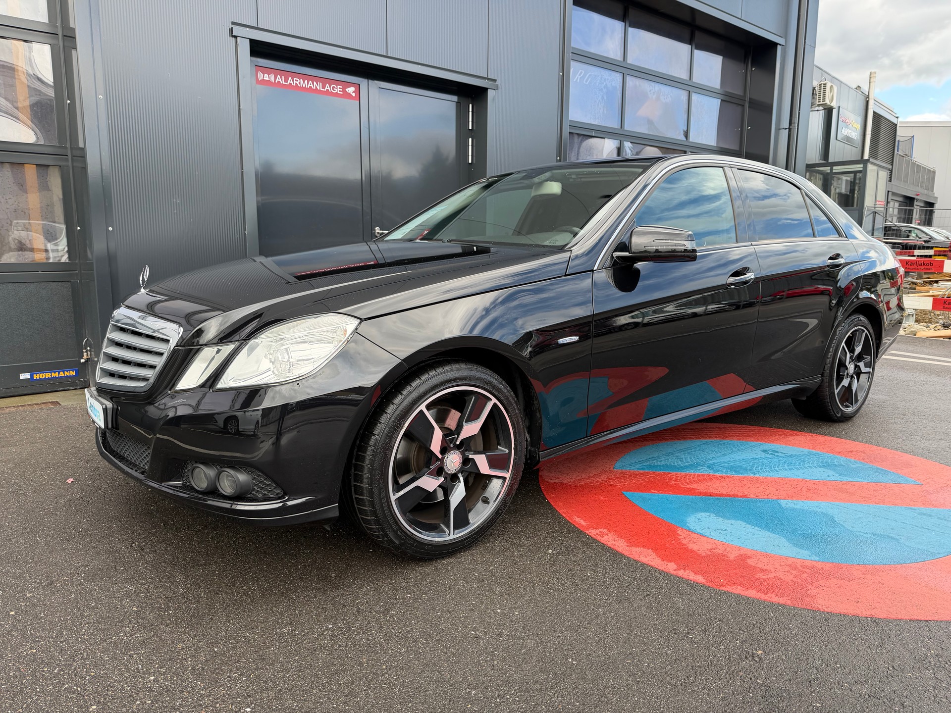 MERCEDES-BENZ E 350 CDI BlueEfficiency 4Matic 7G-Tronic-image-0