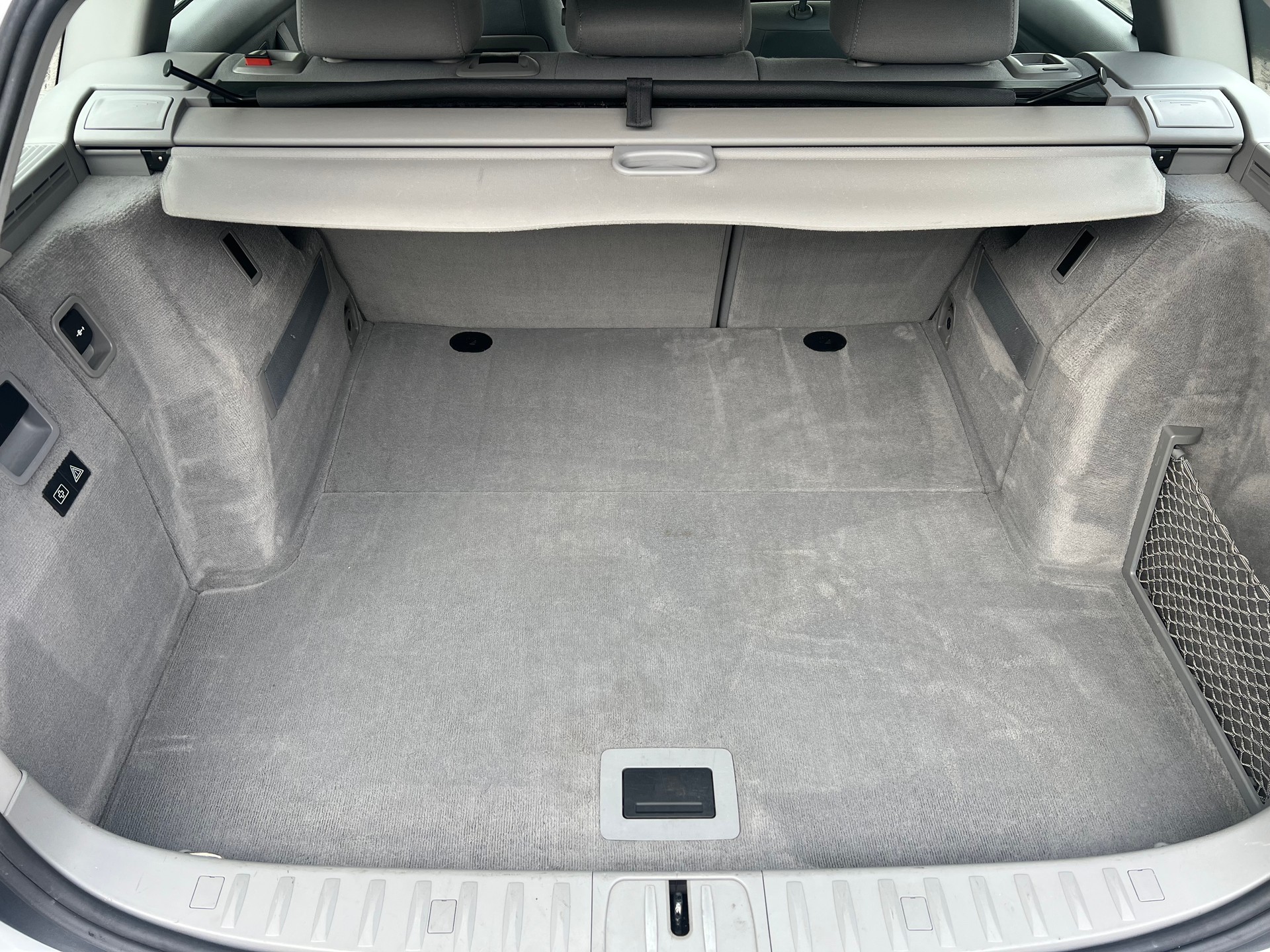 BMW 320d xDrive Touring Steptronic-image-11