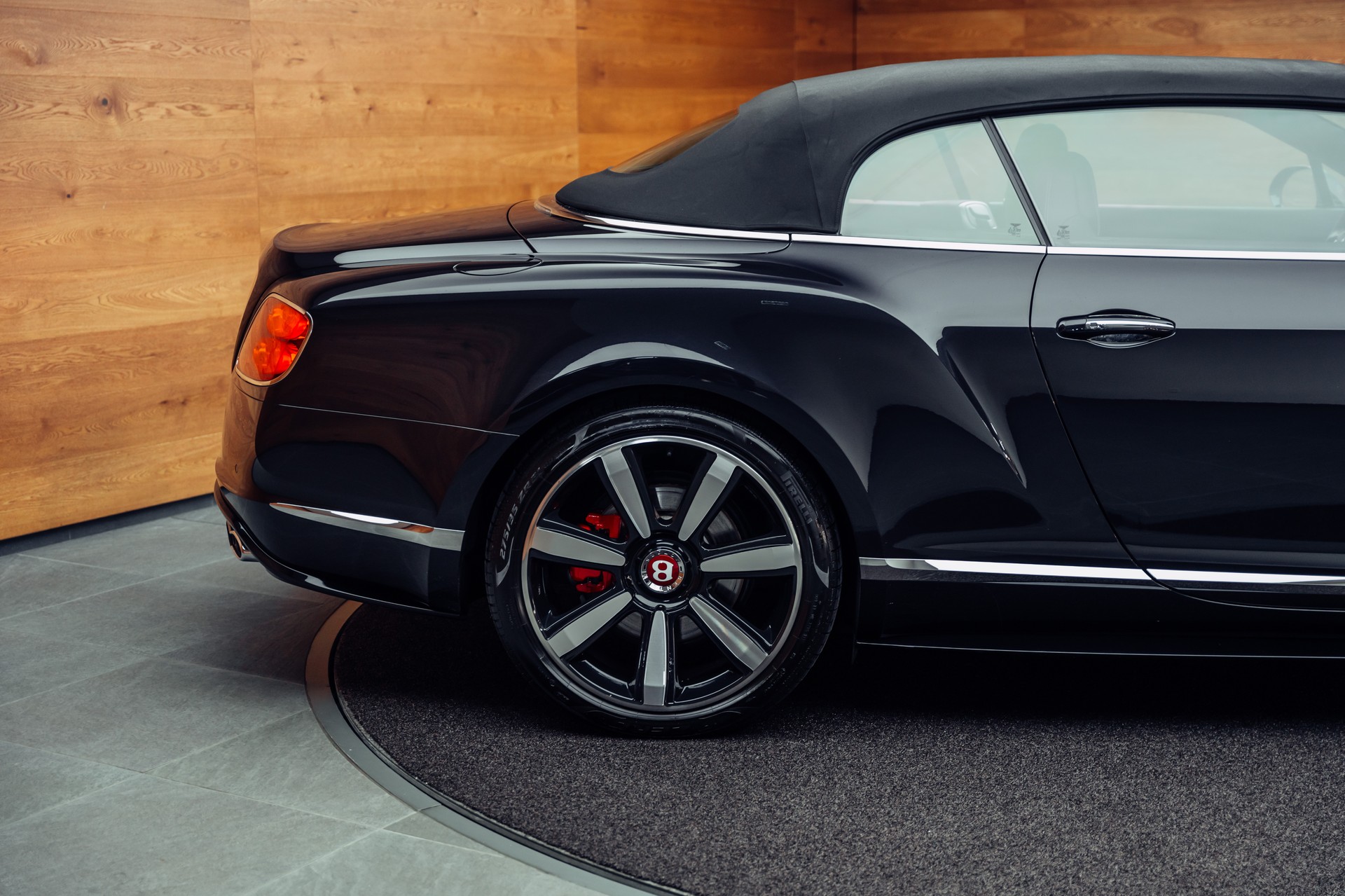 BENTLEY Continental GTC 4.0 V8 S-image-20