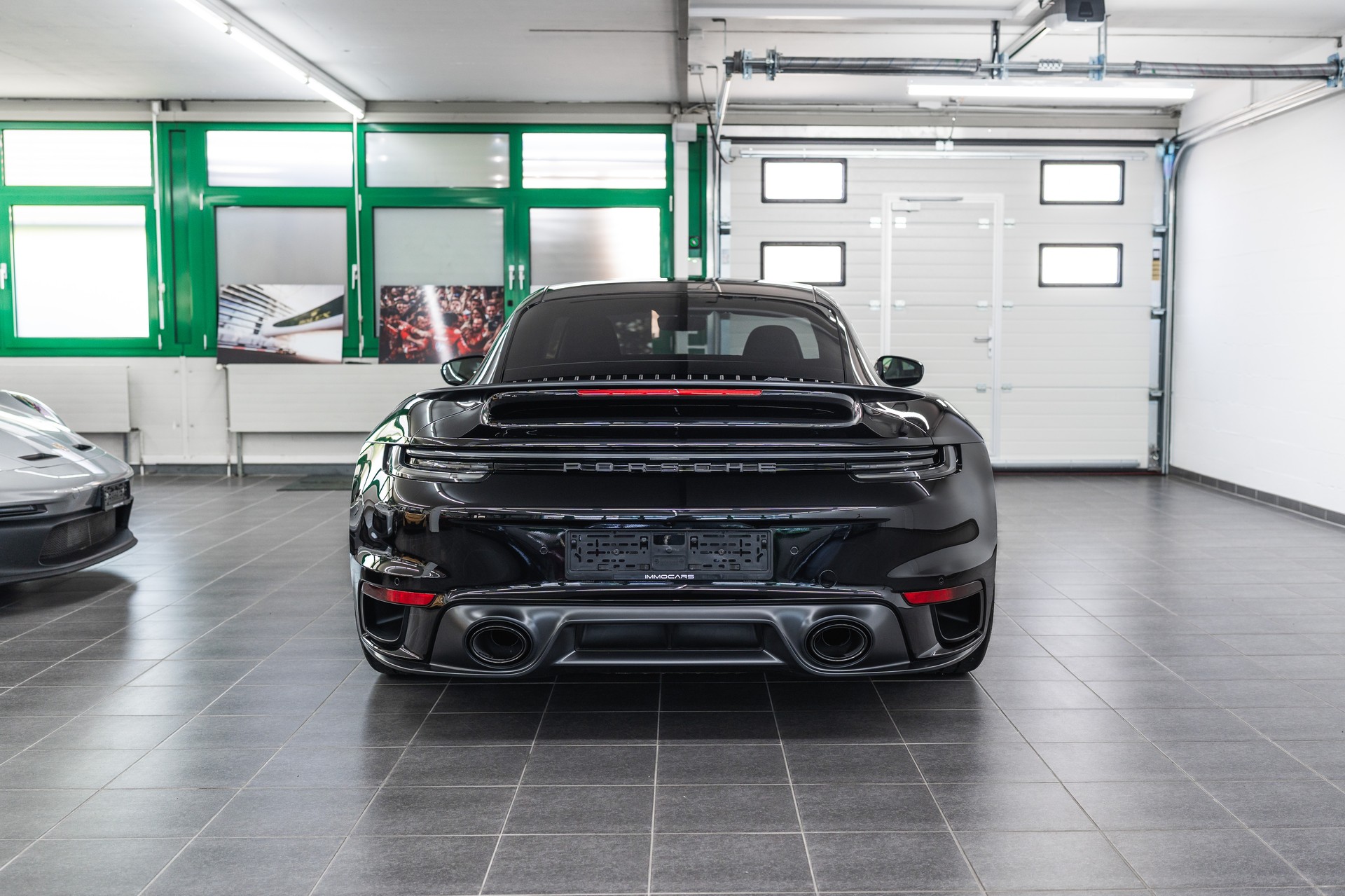 PORSCHE 911 Turbo 50 Jahre-image-5