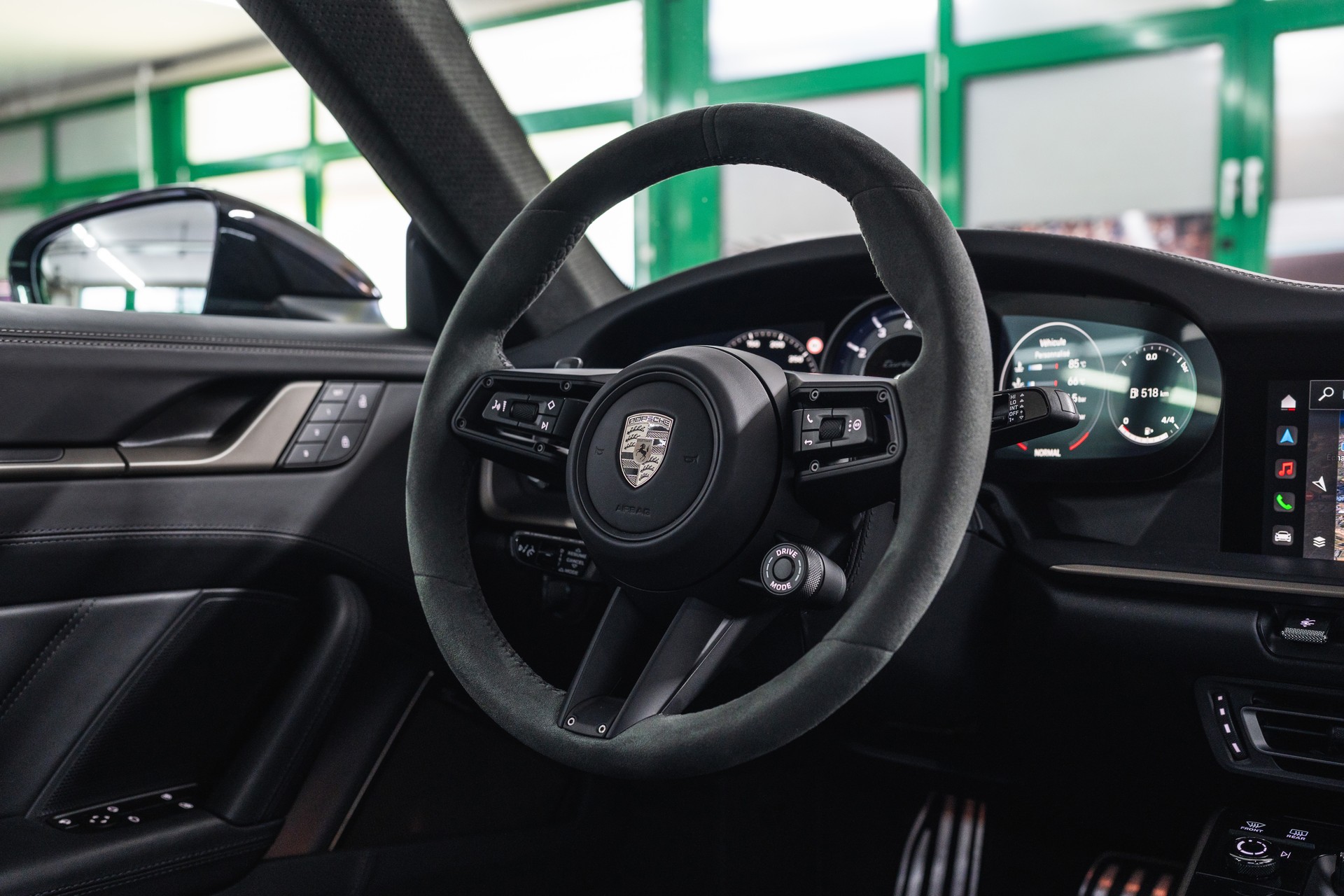 PORSCHE 911 Turbo 50 Jahre-image-13