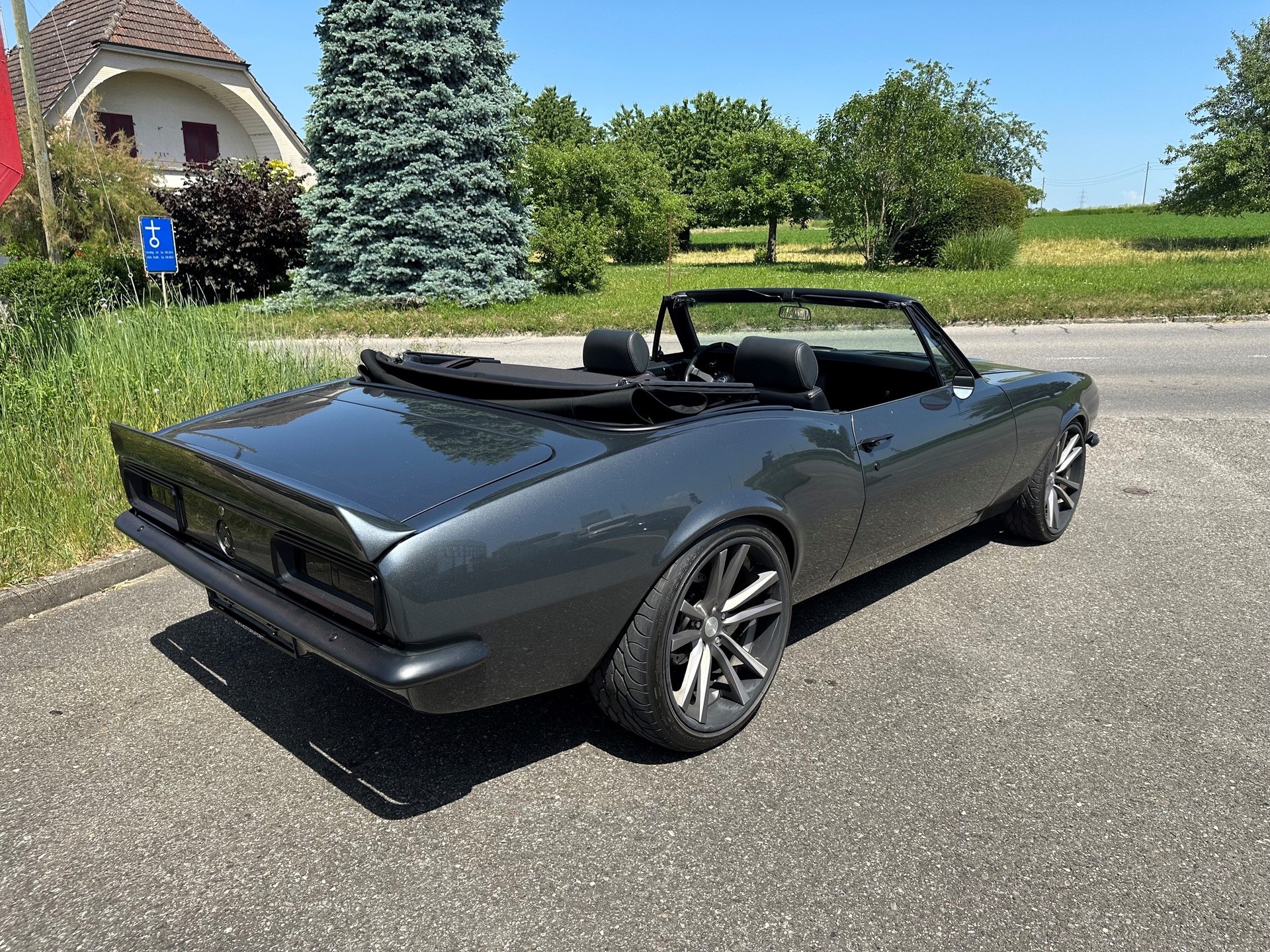 CHEVROLET Camaro SS 350 Convertible-image-3