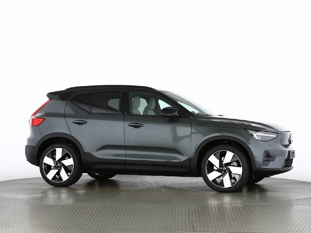 VOLVO EX40 Twin Ultra AWD XCENTRIC-image-10