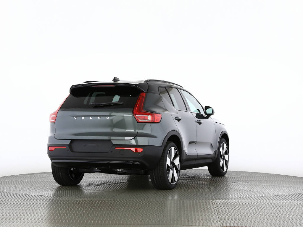 VOLVO EX40 Twin Ultra AWD XCENTRIC-image-7