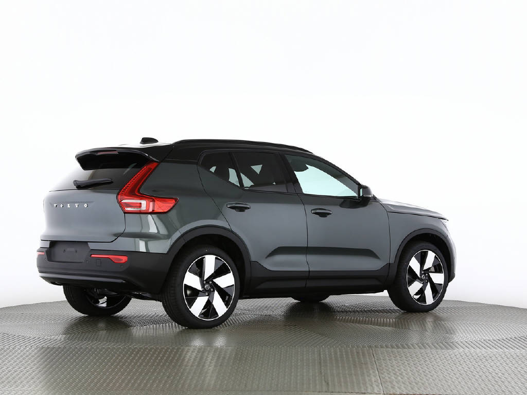VOLVO EX40 Twin Ultra AWD XCENTRIC-image-10