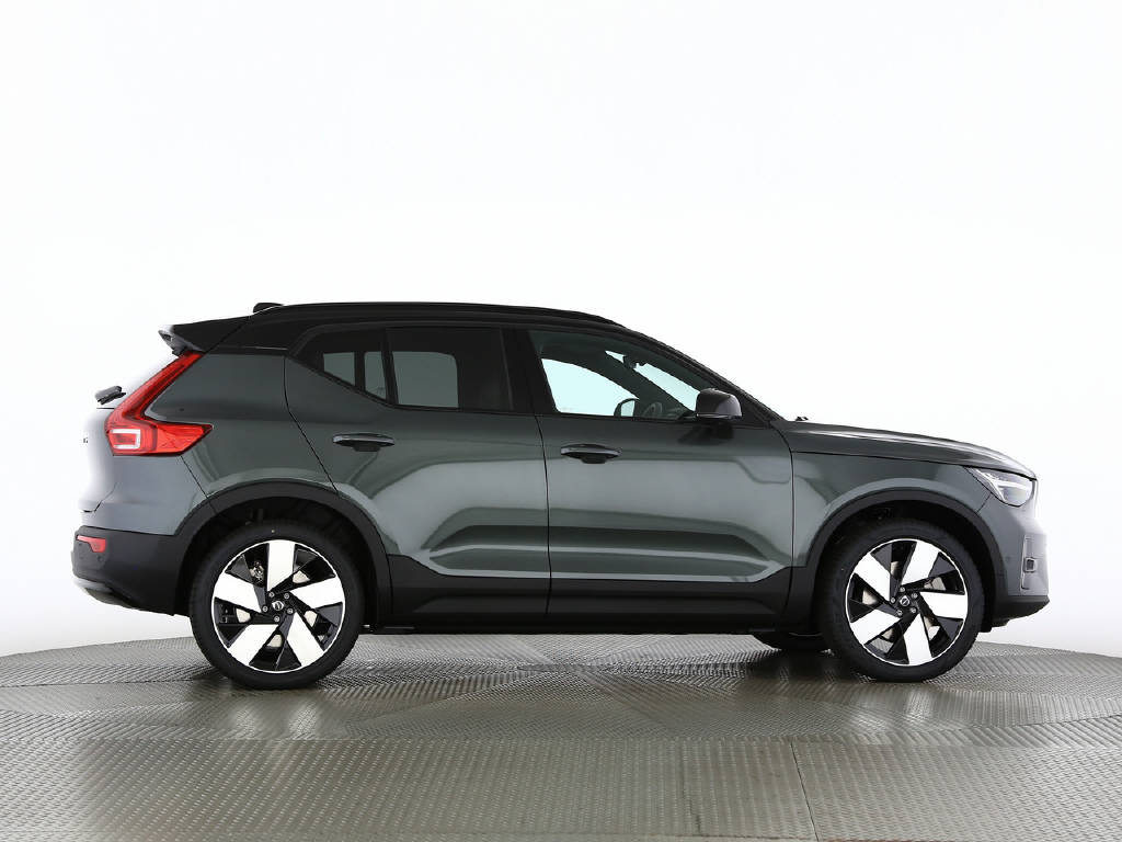 VOLVO EX40 Twin Ultra AWD XCENTRIC-image-11