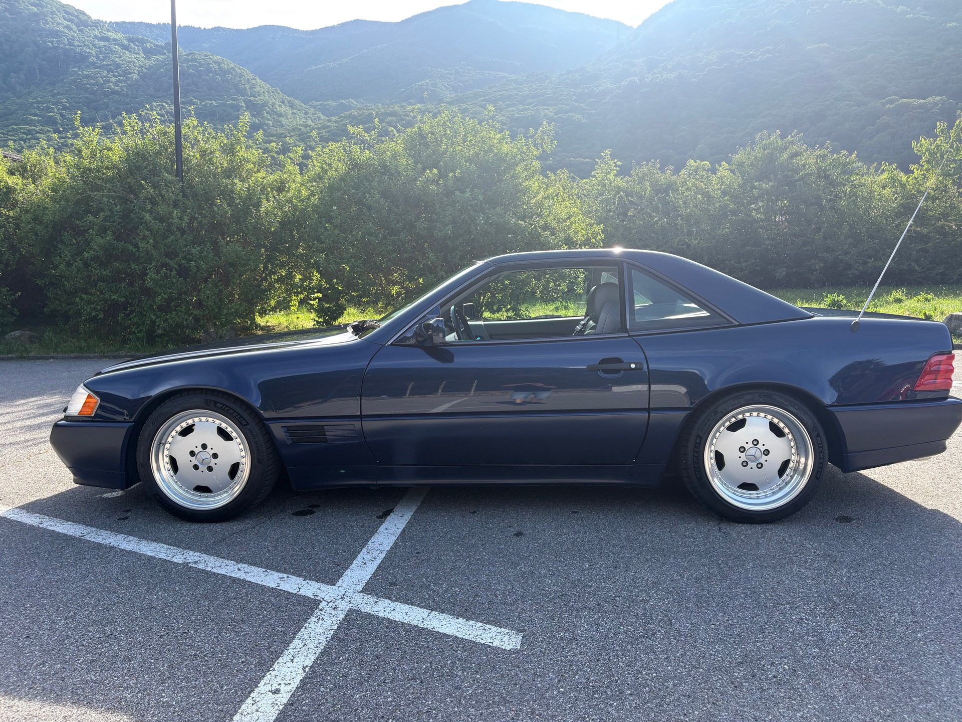 MERCEDES-BENZ SL 500 Automatic-image-1
