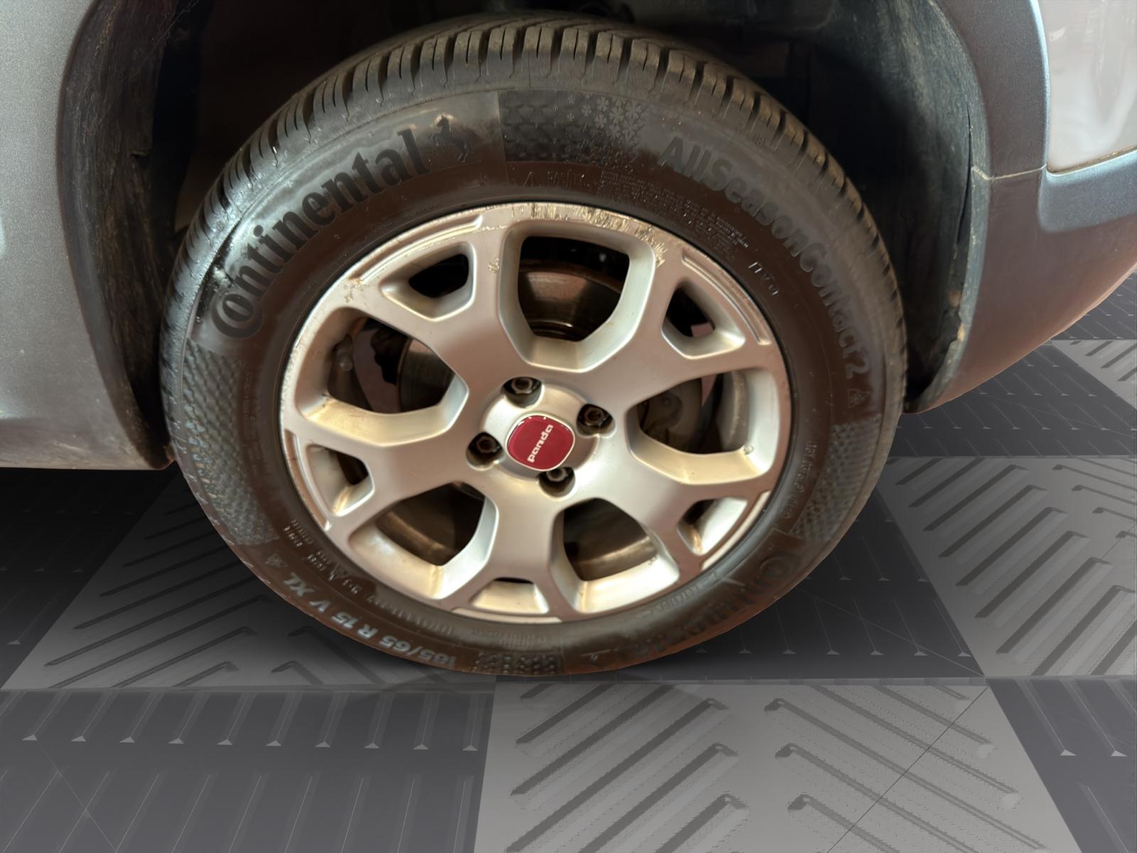 FIAT Panda 0.9 Twinair Turbo Cross 4x4-image-19