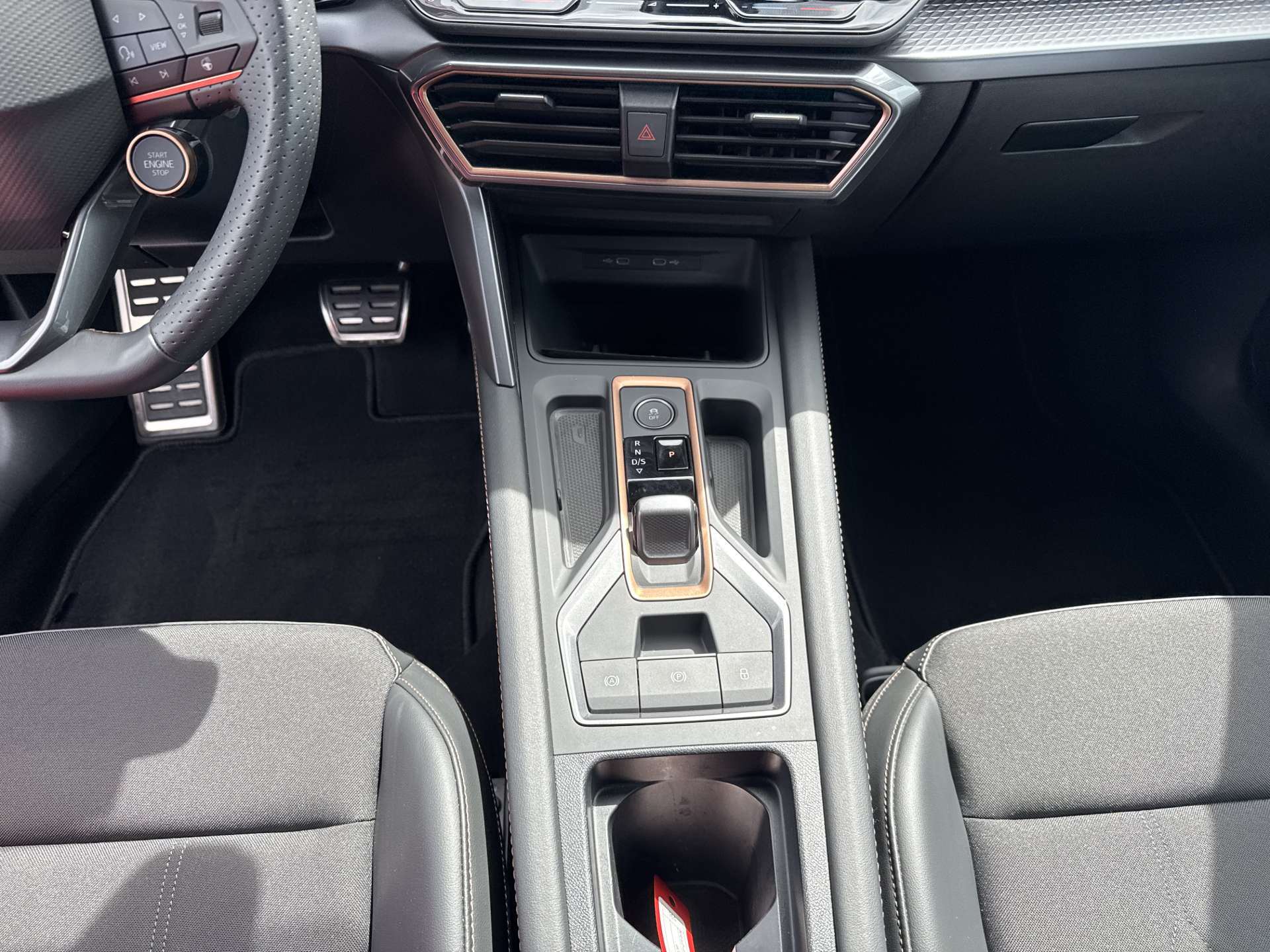 CUPRA Formentor 1.5 TSi DSG-Automat-image-11