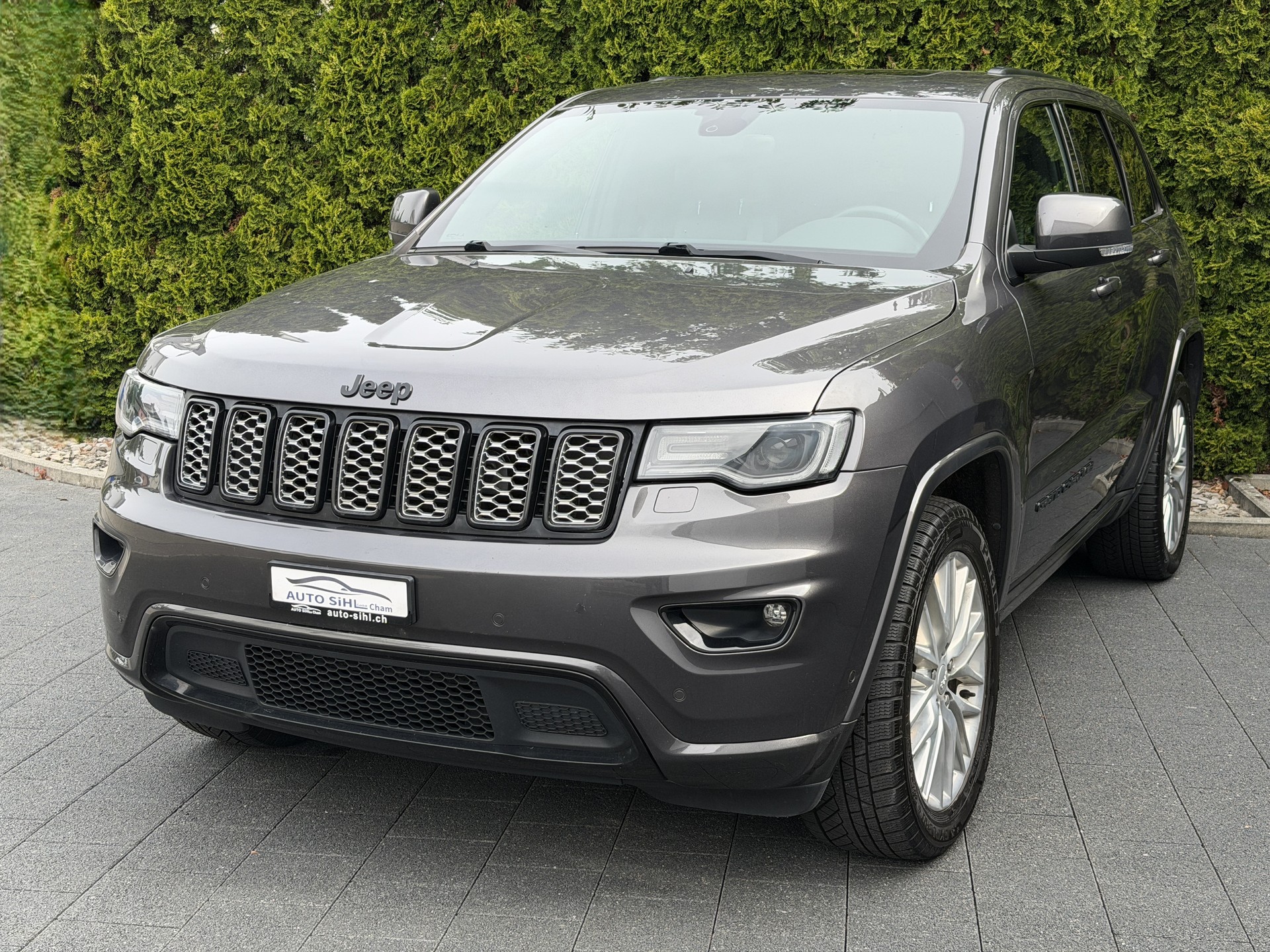 JEEP Grand Cherokee 3.0 CRD Limited Automatic-image-1