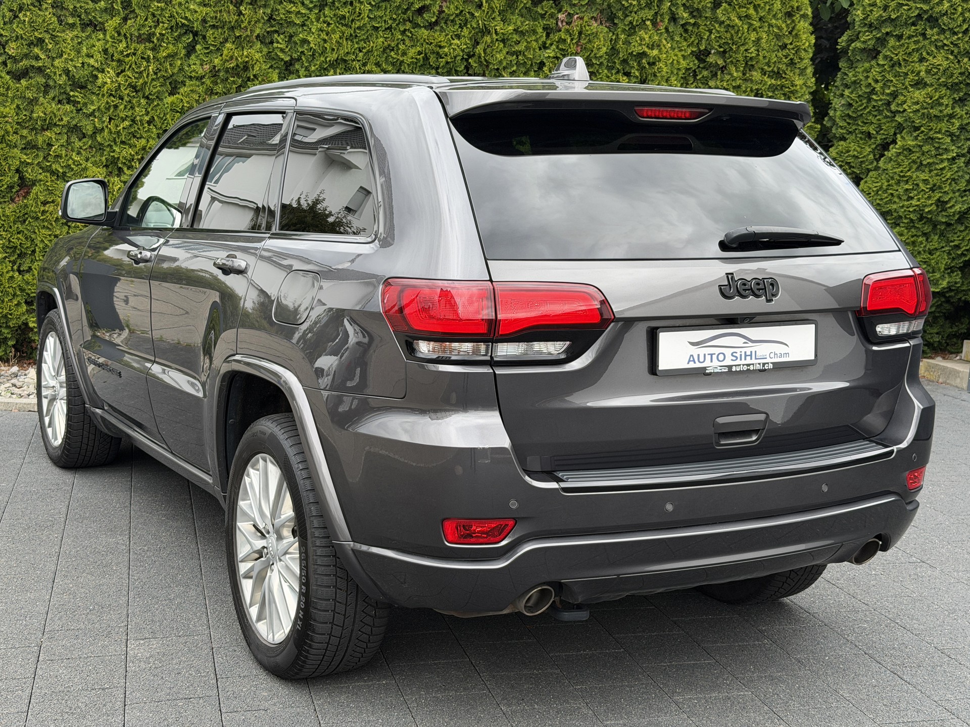 JEEP Grand Cherokee 3.0 CRD Limited Automatic-image-6