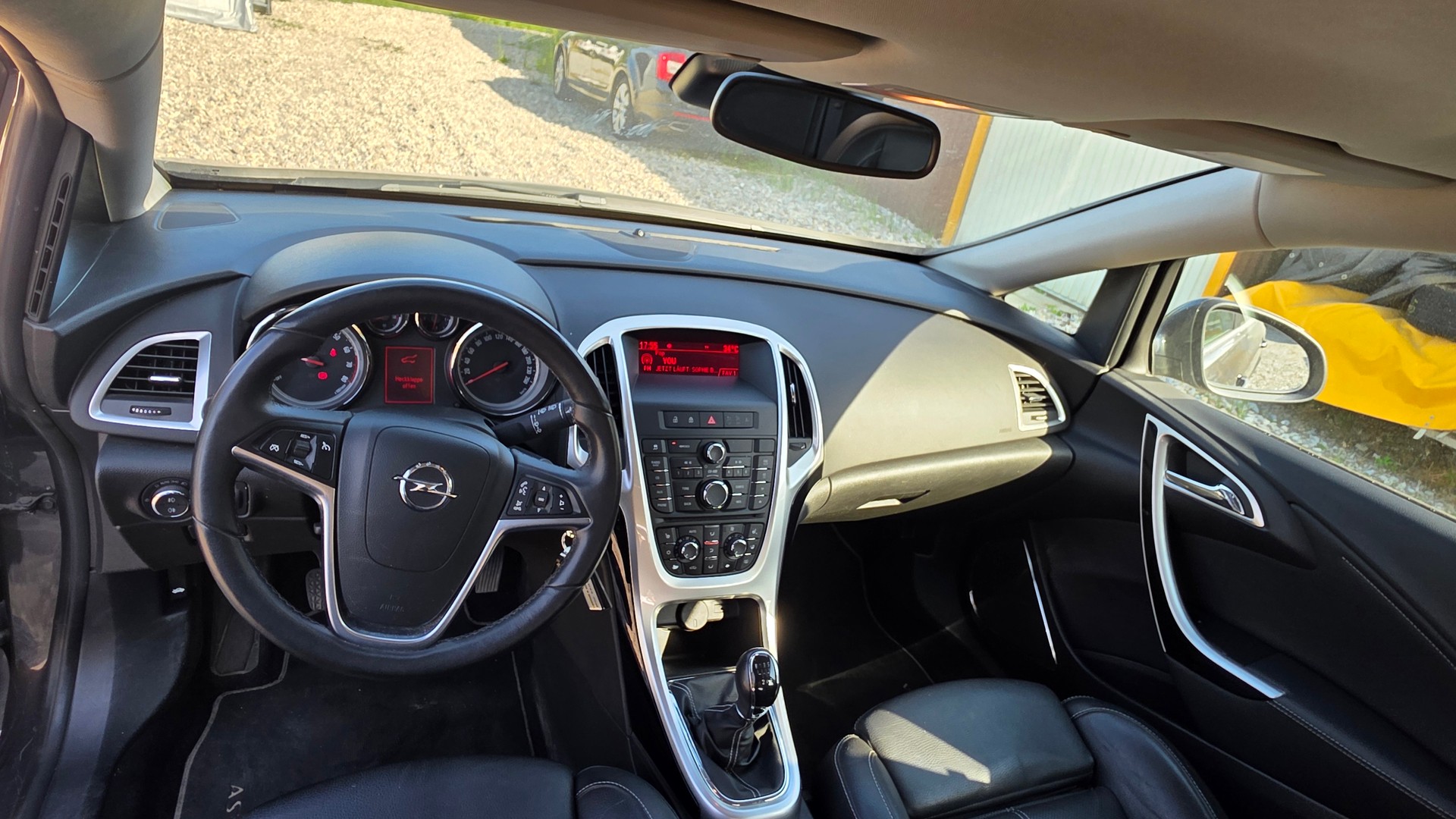 OPEL Astra 1.4i 16V Turbo-image-4