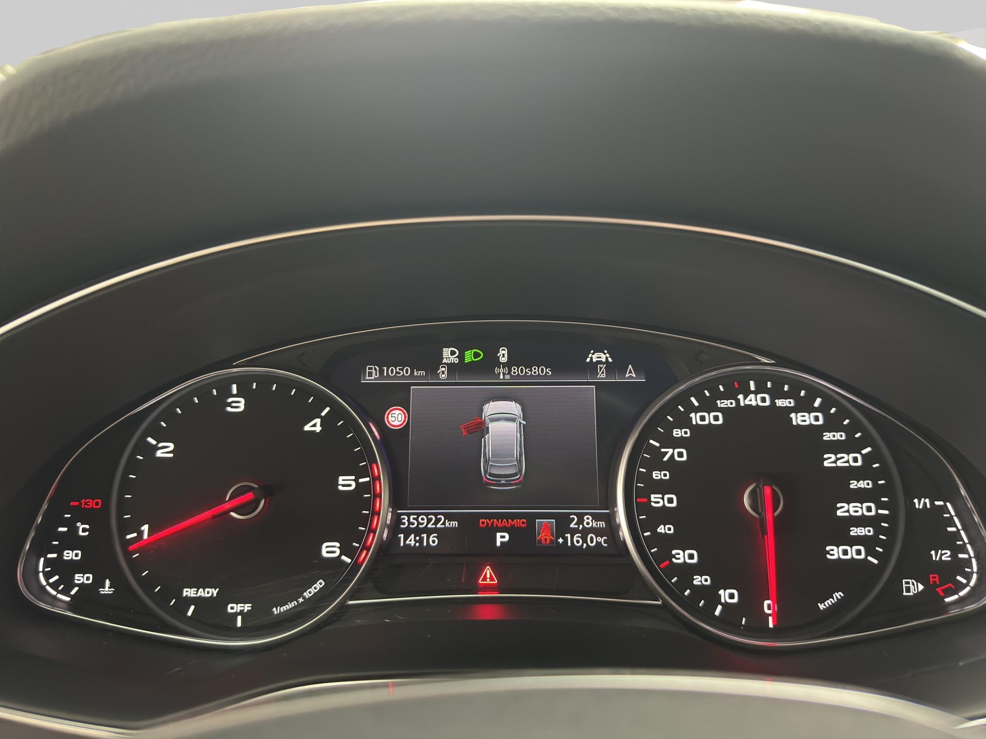 AUDI A6 Avant 40 TDI Sport S-tronic-image-10
