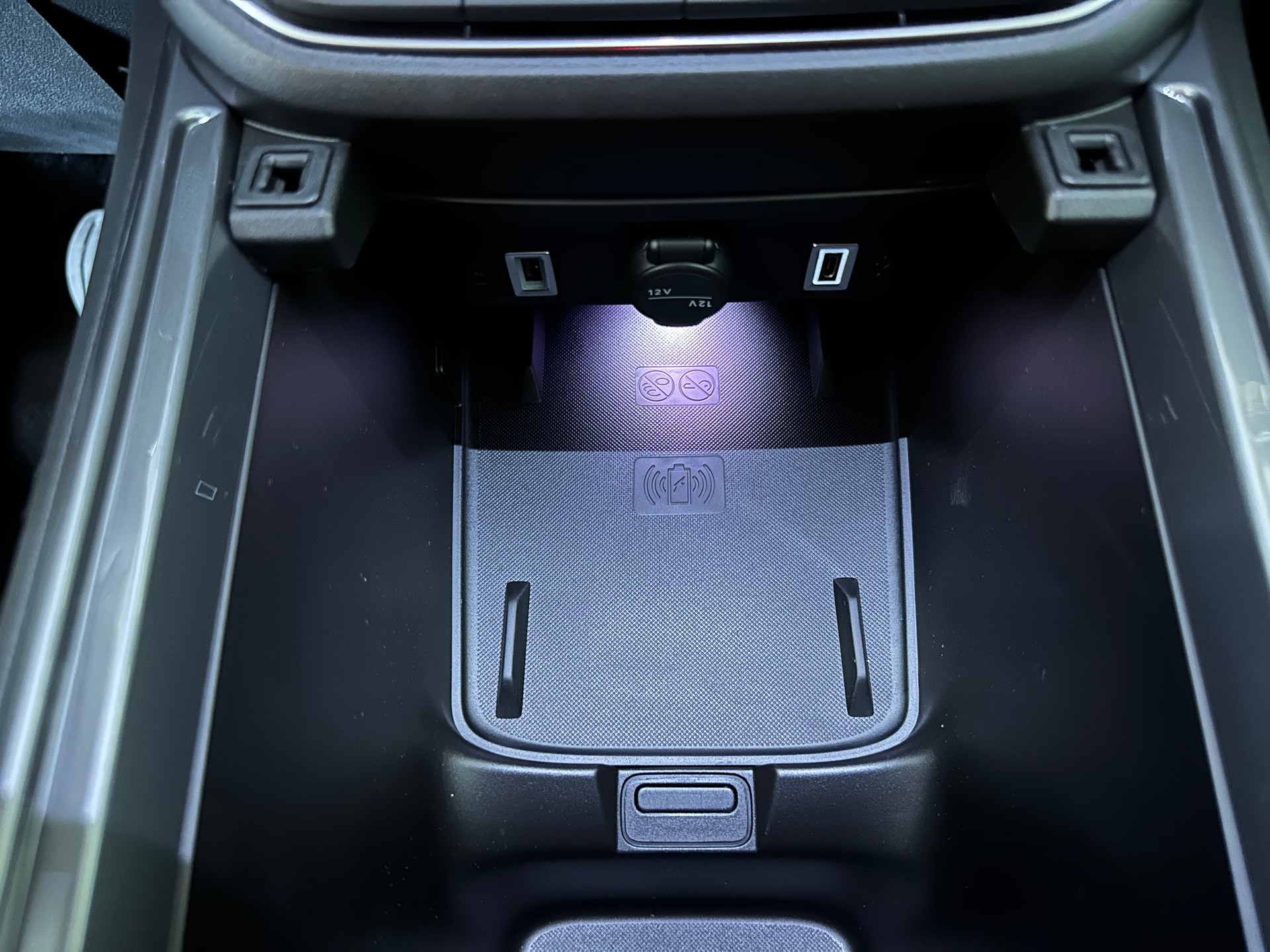 FIAT FIAT 600 1.2 Hybrid 145 Sport-image-18