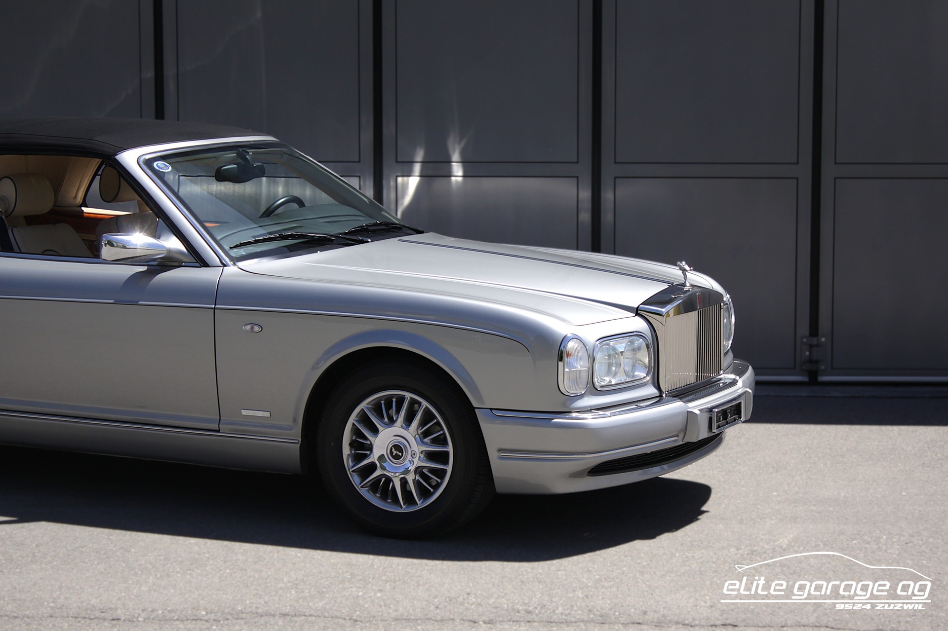 ROLLS-ROYCE Corniche Last of Line Nr. 52 of 56-image-8