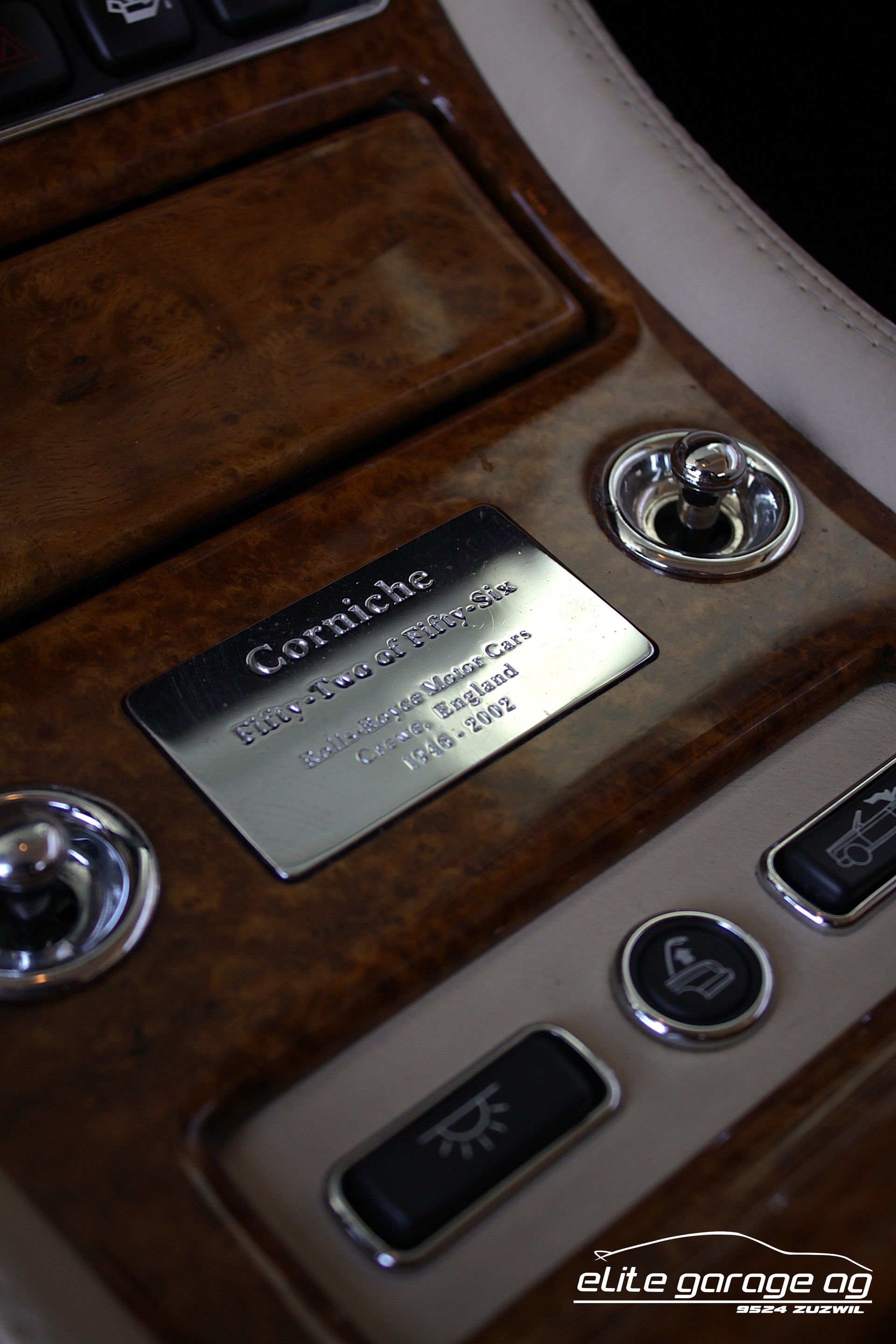 ROLLS-ROYCE Corniche Last of Line Nr. 52 of 56-image-15
