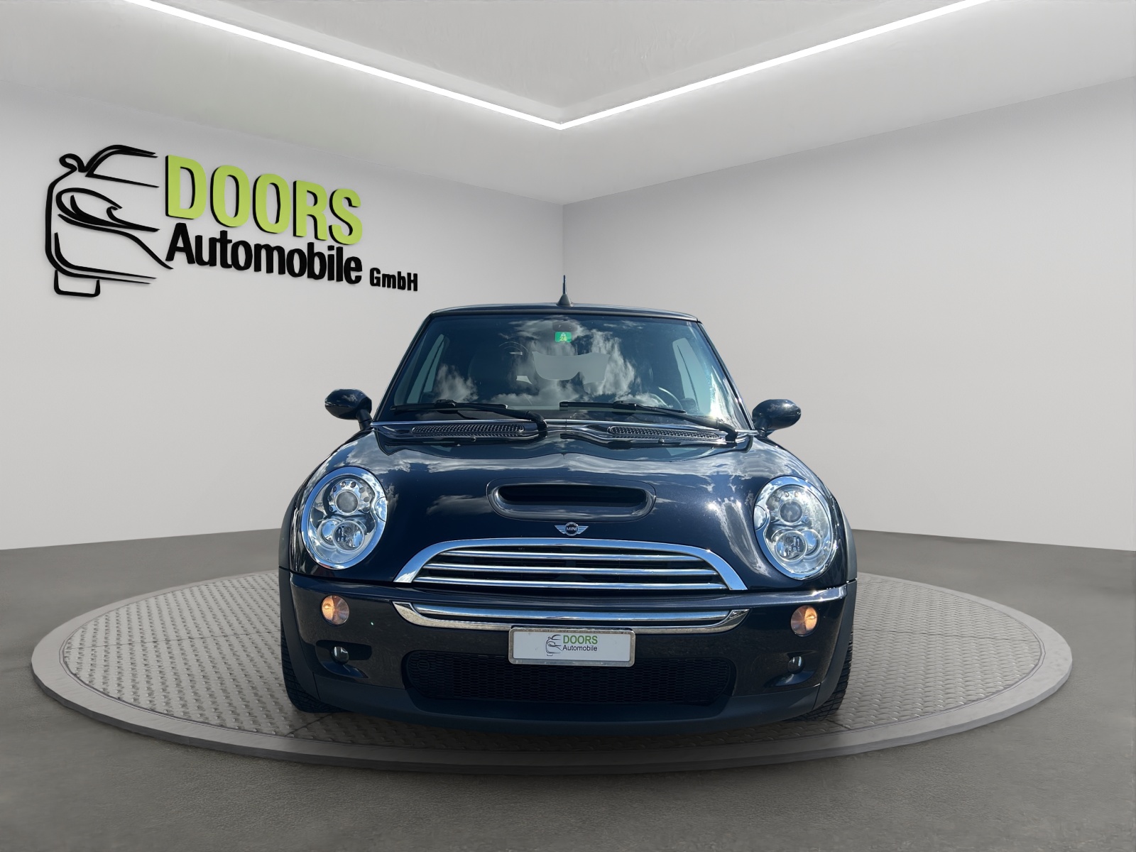 MINI Cooper S Cabriolet-image-1
